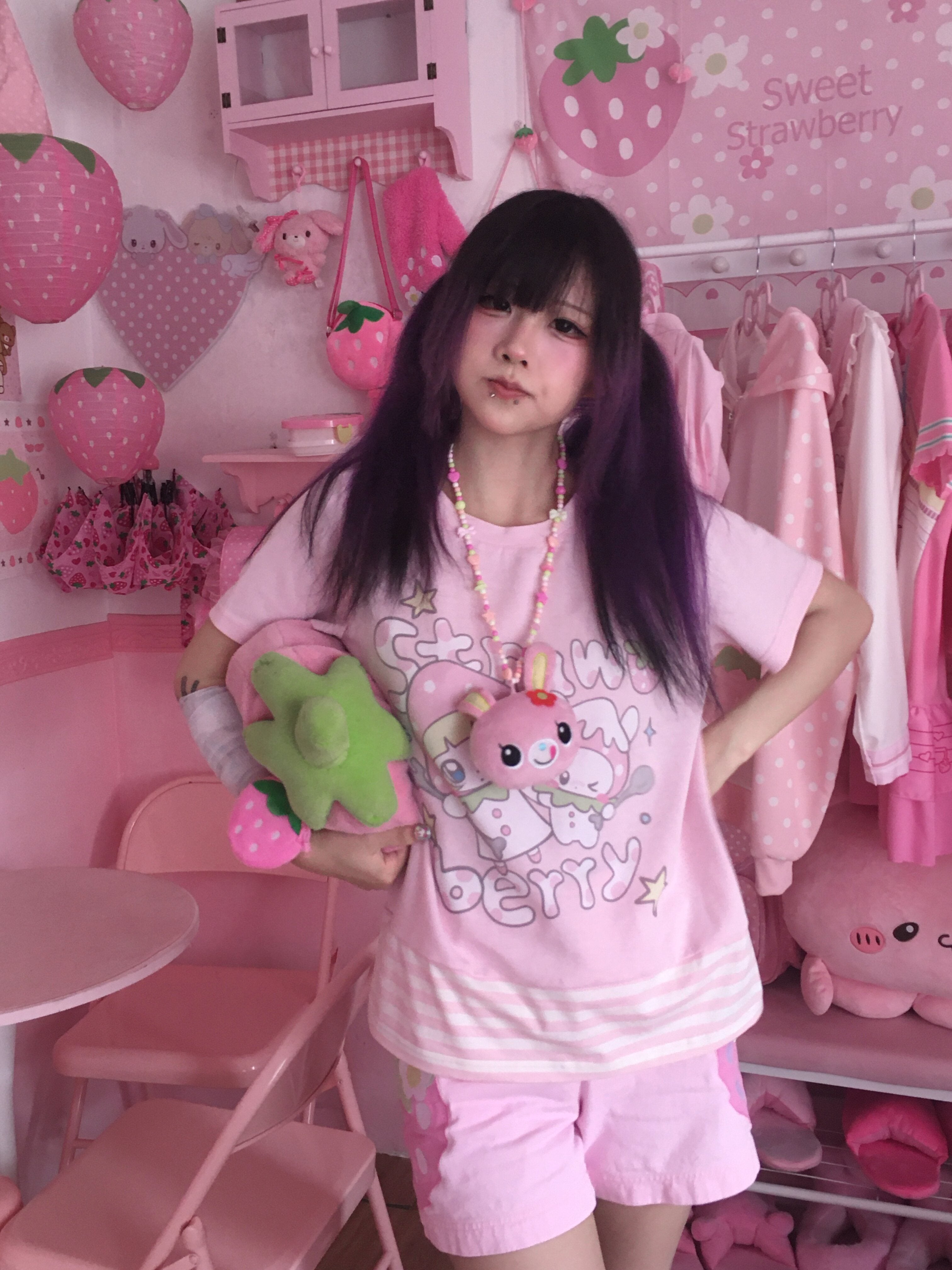 Kawaii Strawberry Denim Shorts - Three Poisons by Land Decora