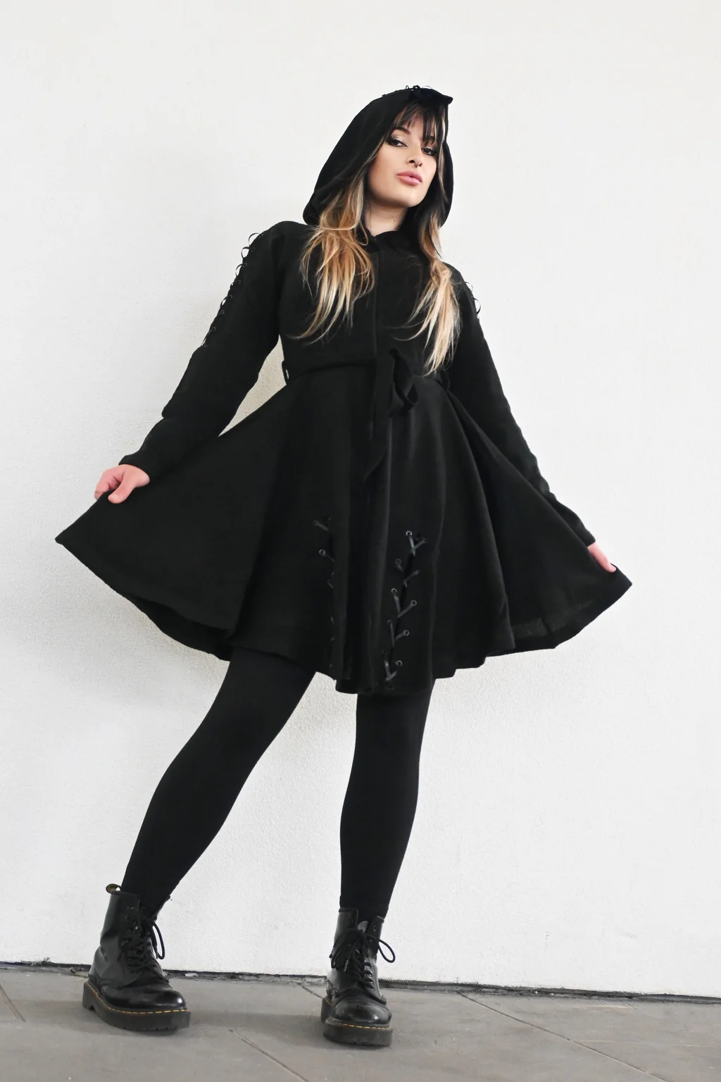 Fialka Cardigan by KATAKOMB