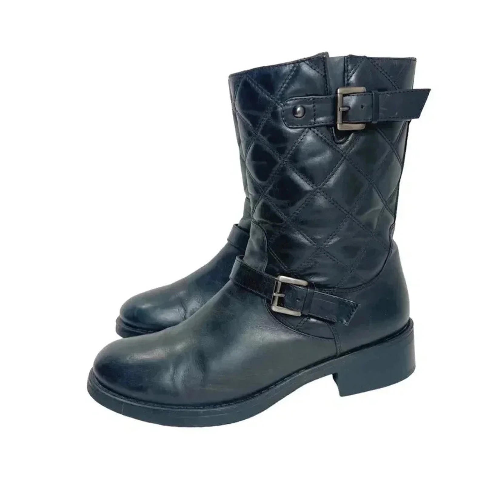 Aquatalia by Marvin K Sherry Black Quilted Leather Moto Boots Women's by Hot Girl Secondhand