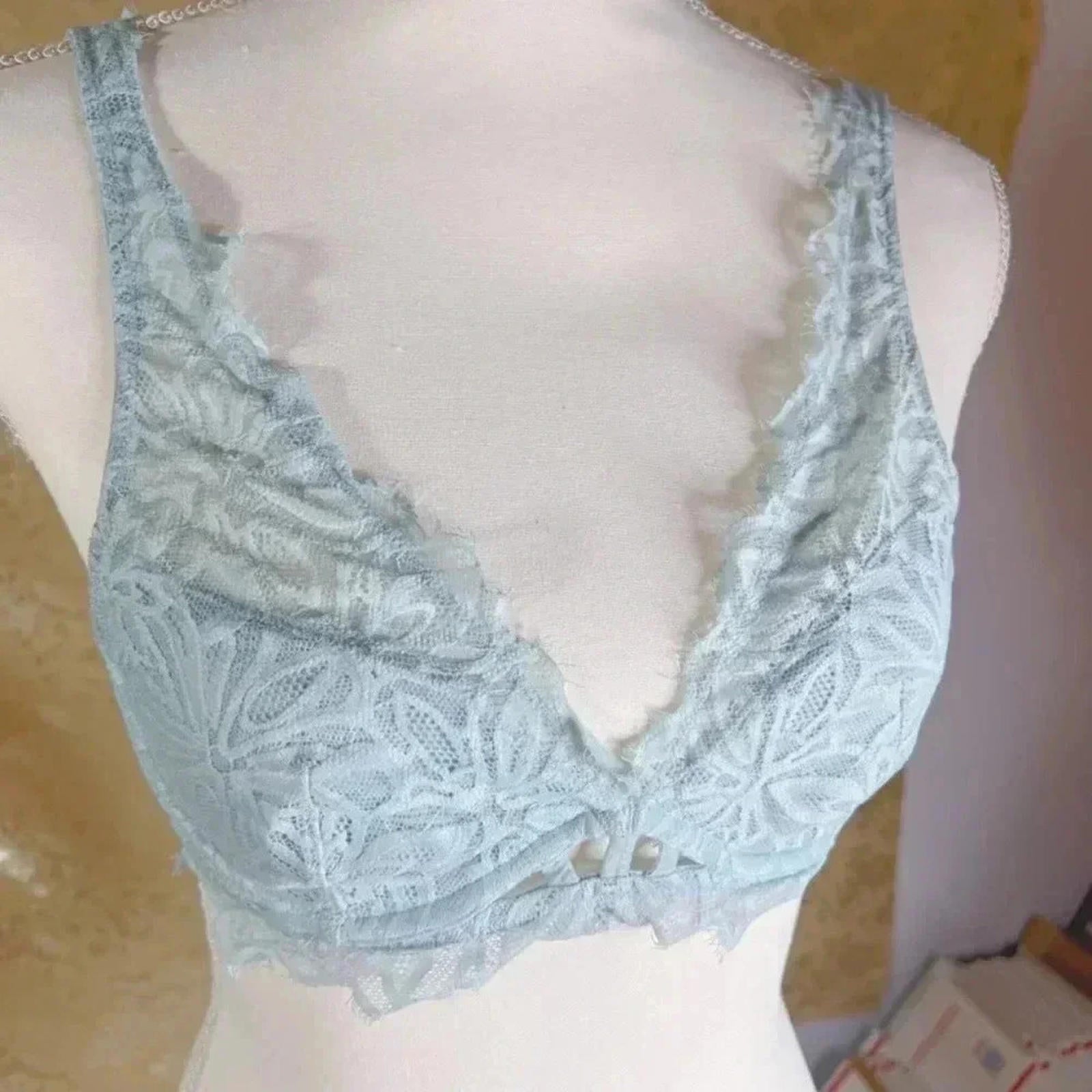 PINK by Victoria's Secret Light Blue Date Unlined Lace Bralette Size S by Hot Girl Secondhand