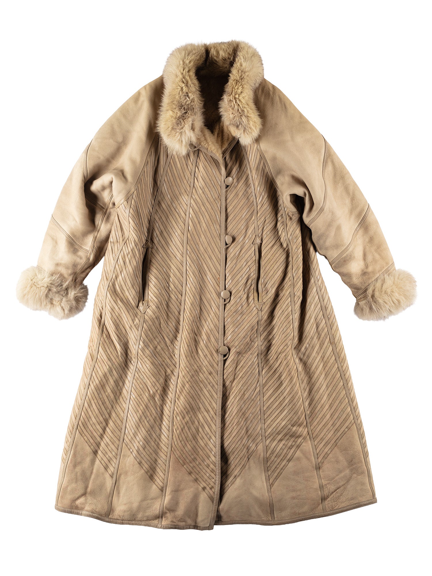 Vintage 90's Women Sheepskin Coat in Beige by Northern Grip
