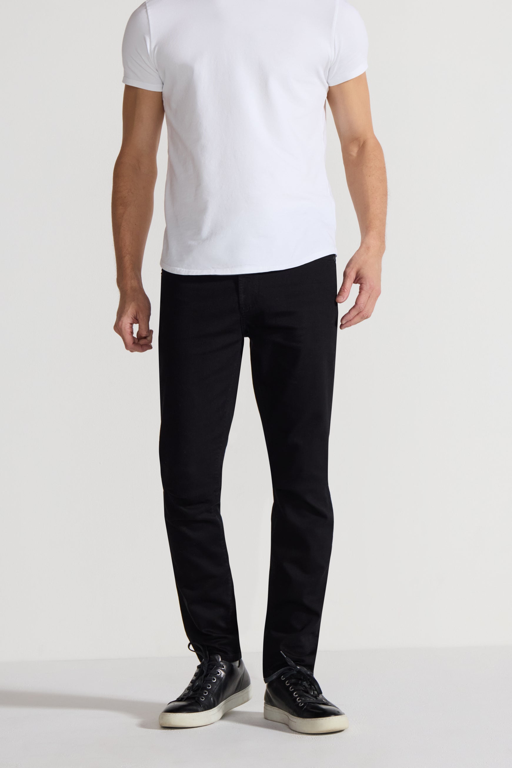 Brando Parisian Luxe Noir Stretch Slim Jean by MONFRERE