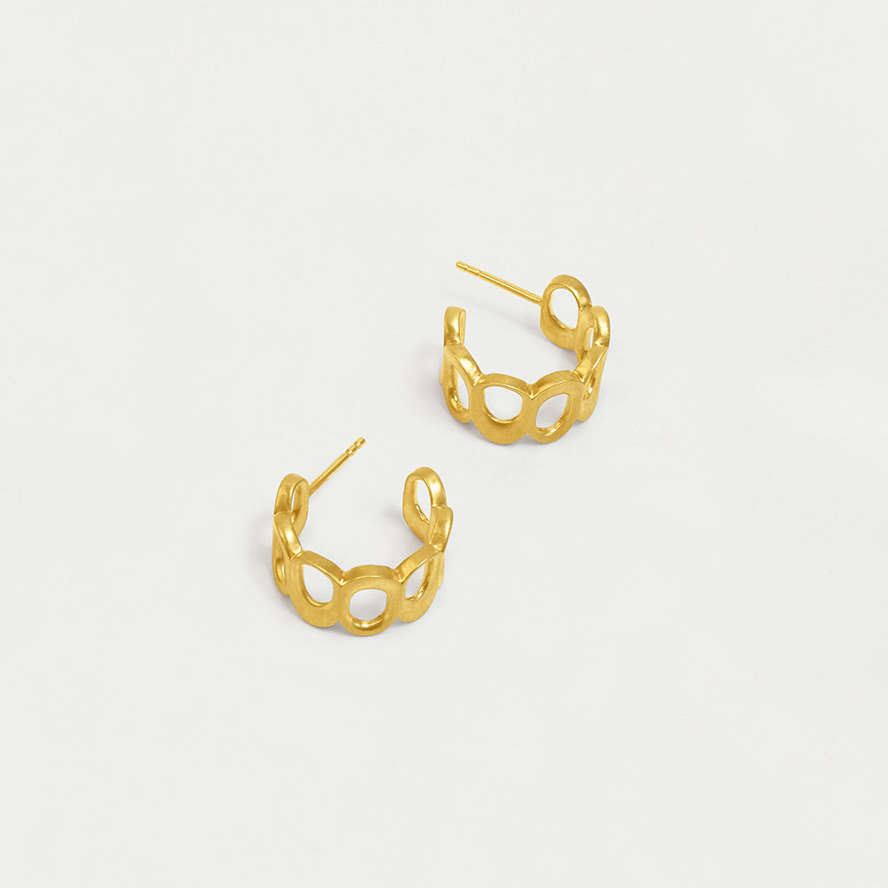 Crosby Link Huggie Hoops in Gold by Sierra Deene