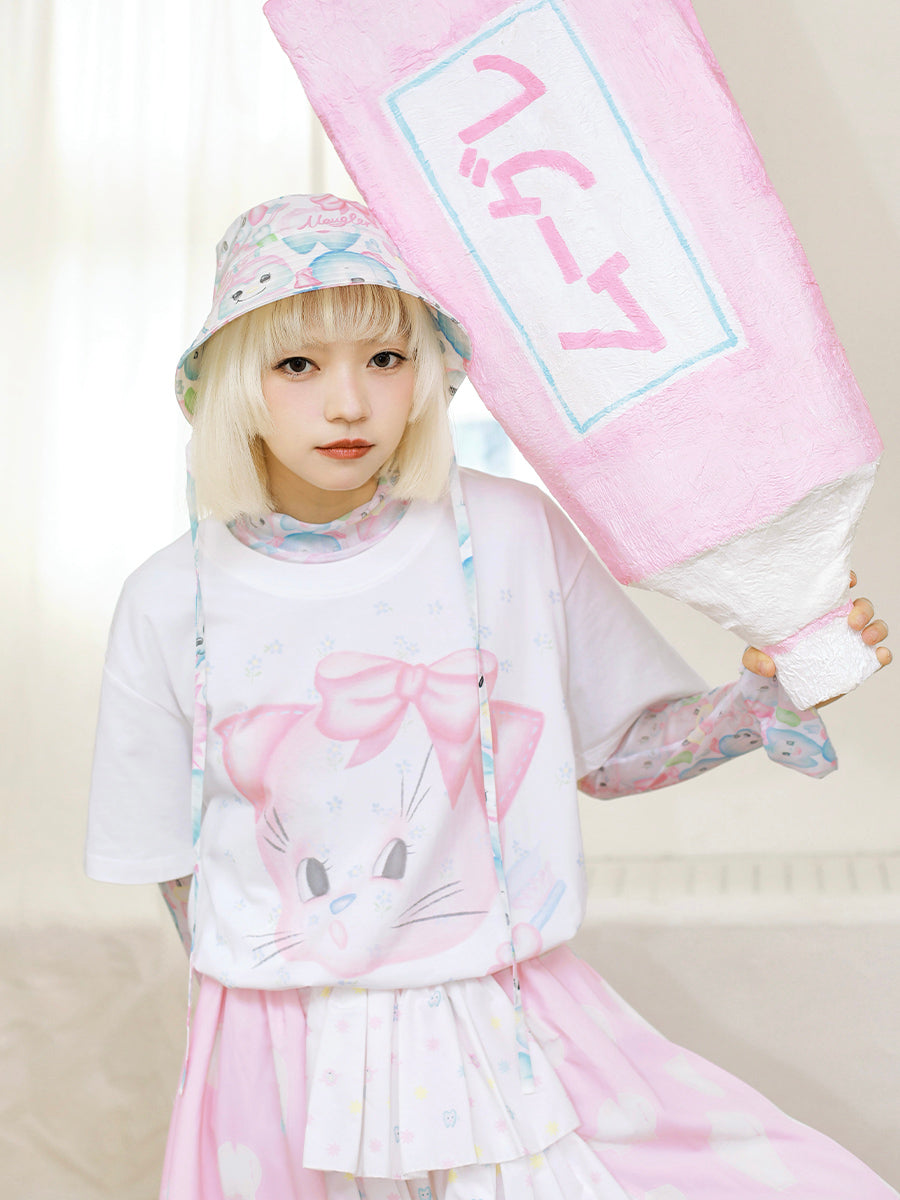Meugler Misty Dreamy Animal Cat Girl Loose T-Shirt Half-Sleeve Shirt by Land Decora