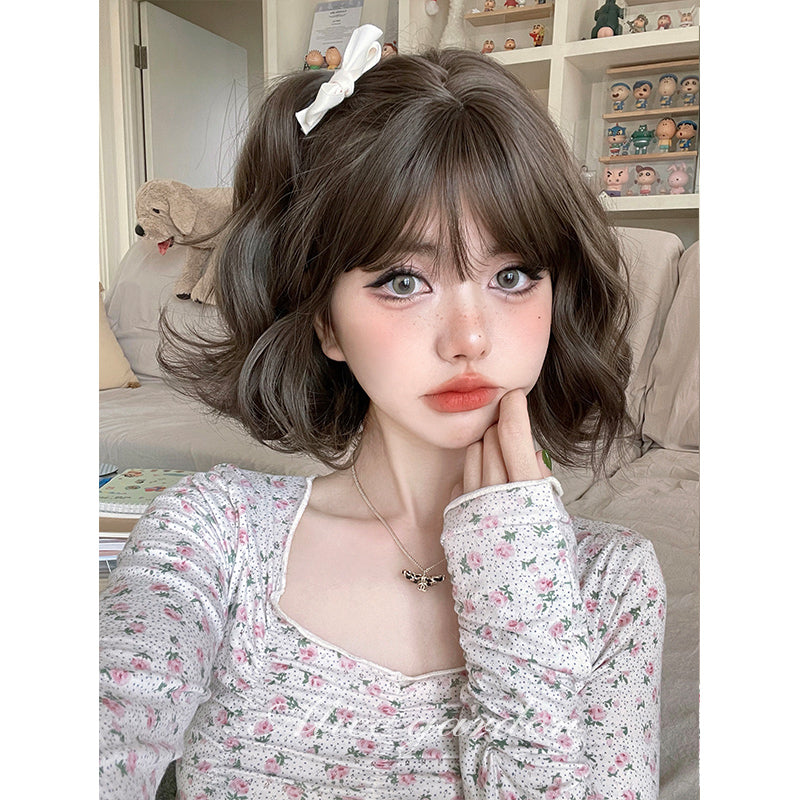 Alice Garden Harajuku Style Short Wig – Cool Brown Wool Curly Wig for Trendy Looks by Land Decora