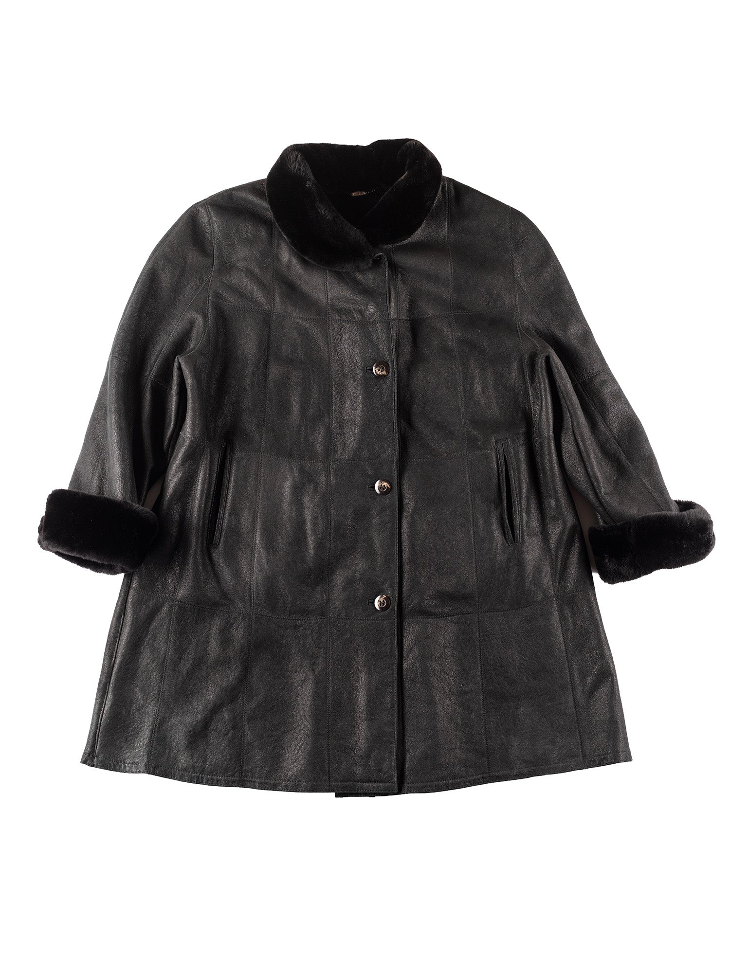 Vintage 90's Women Sheepskin Coat in Black by Northern Grip