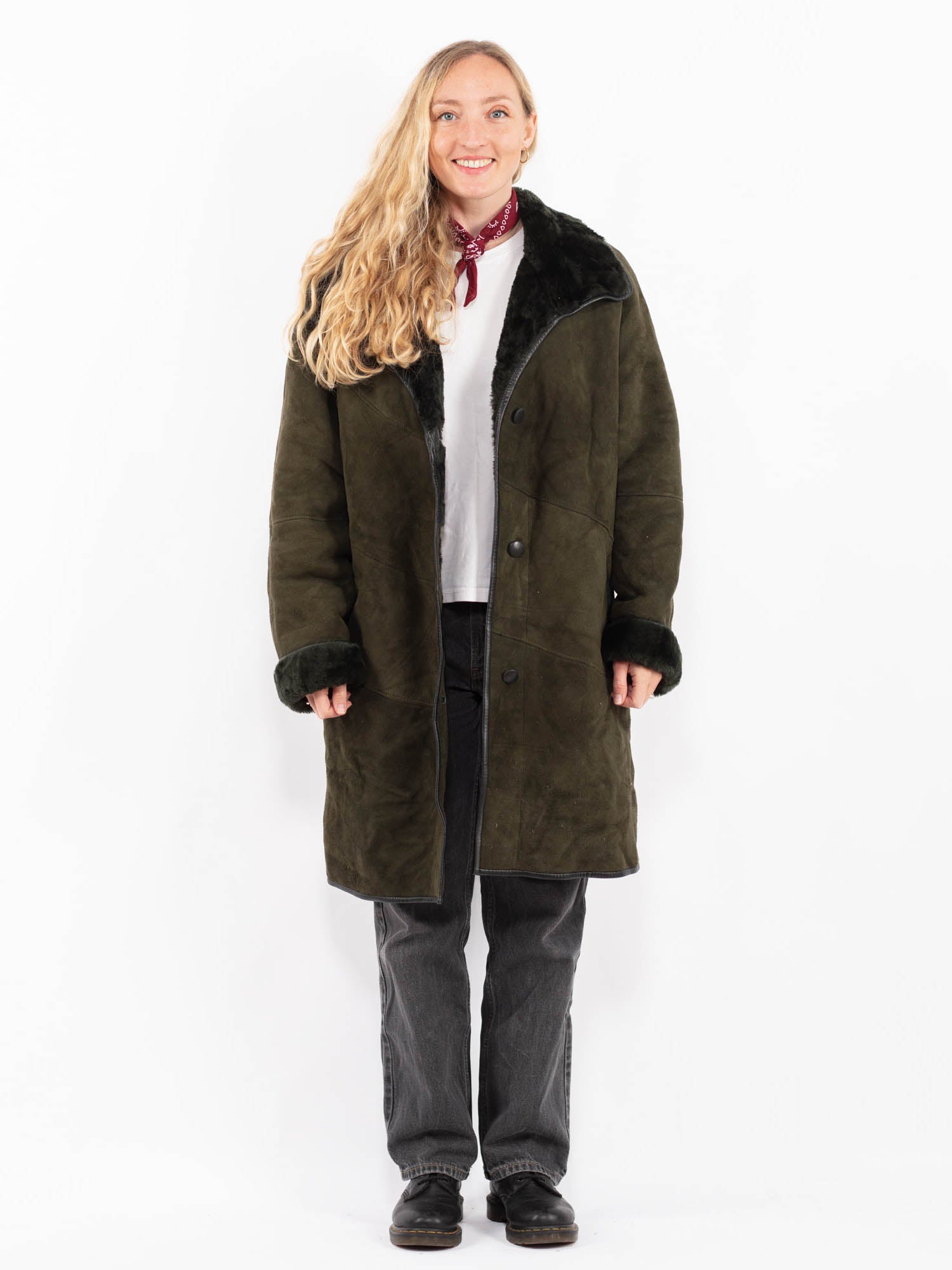 Vintage 80's Women Sheepskin Coat in Green by Northern Grip