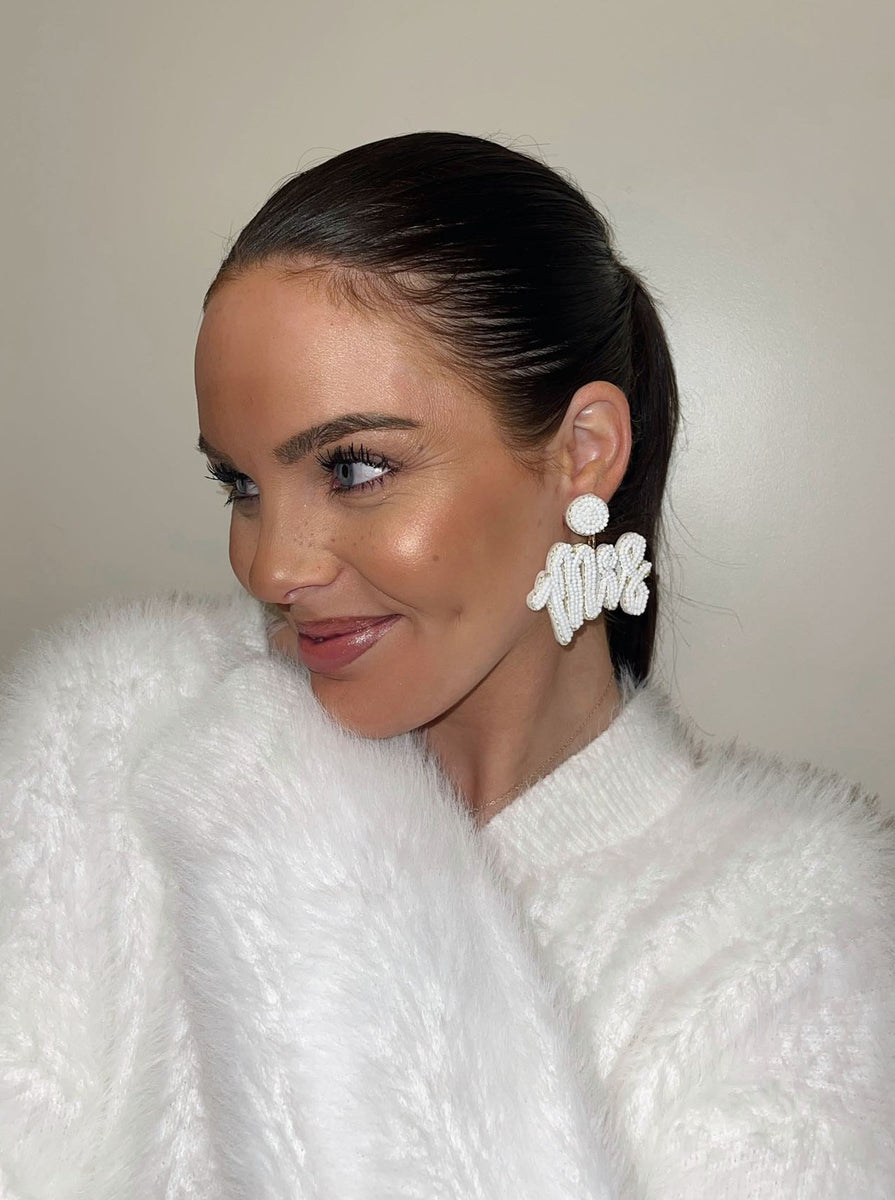 MRS BEADED EARRINGS IN WHITE by RAËLIV