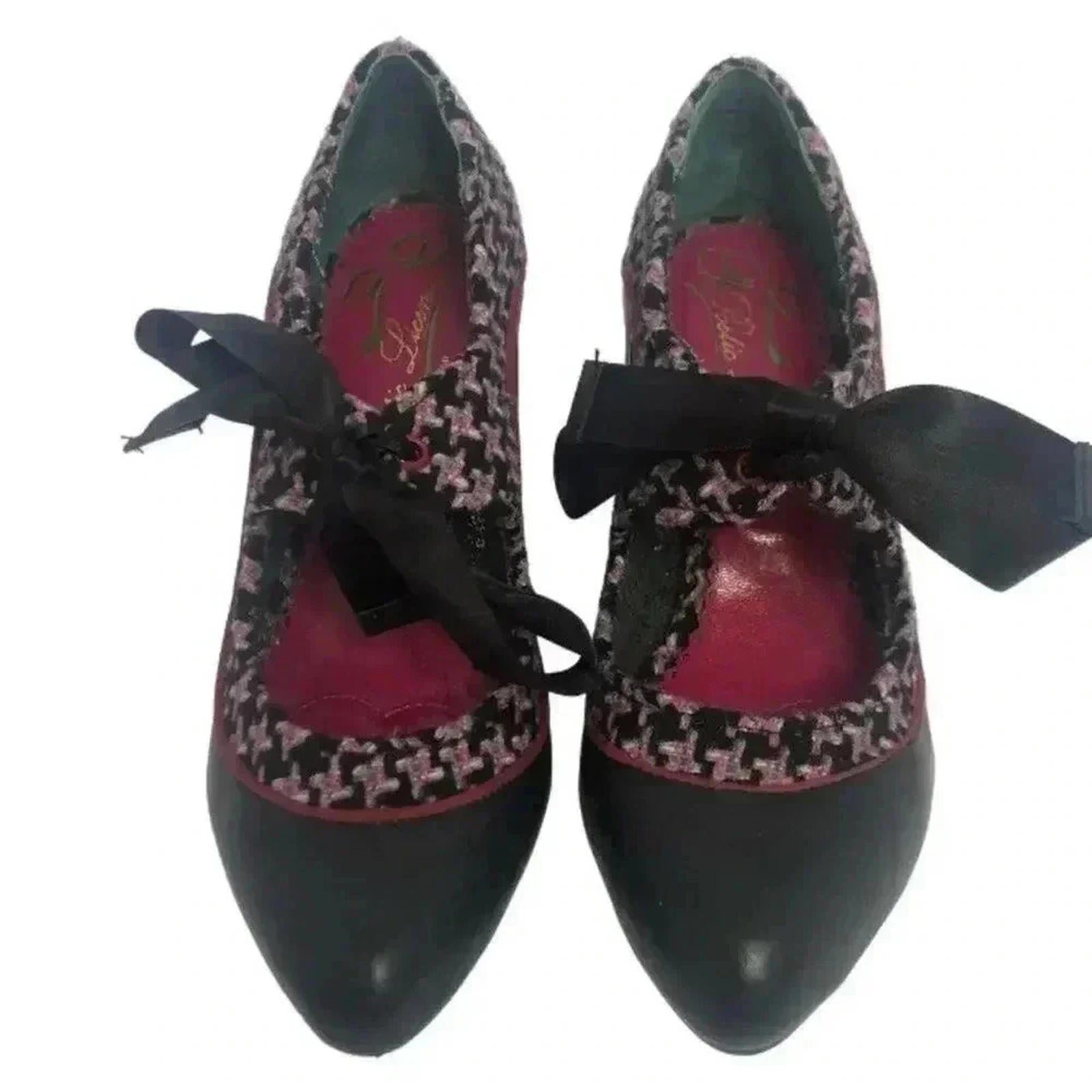 Poetic License Mary Jane Tweed Heels Pink and Black Bow Coquette Women by Hot Girl Secondhand