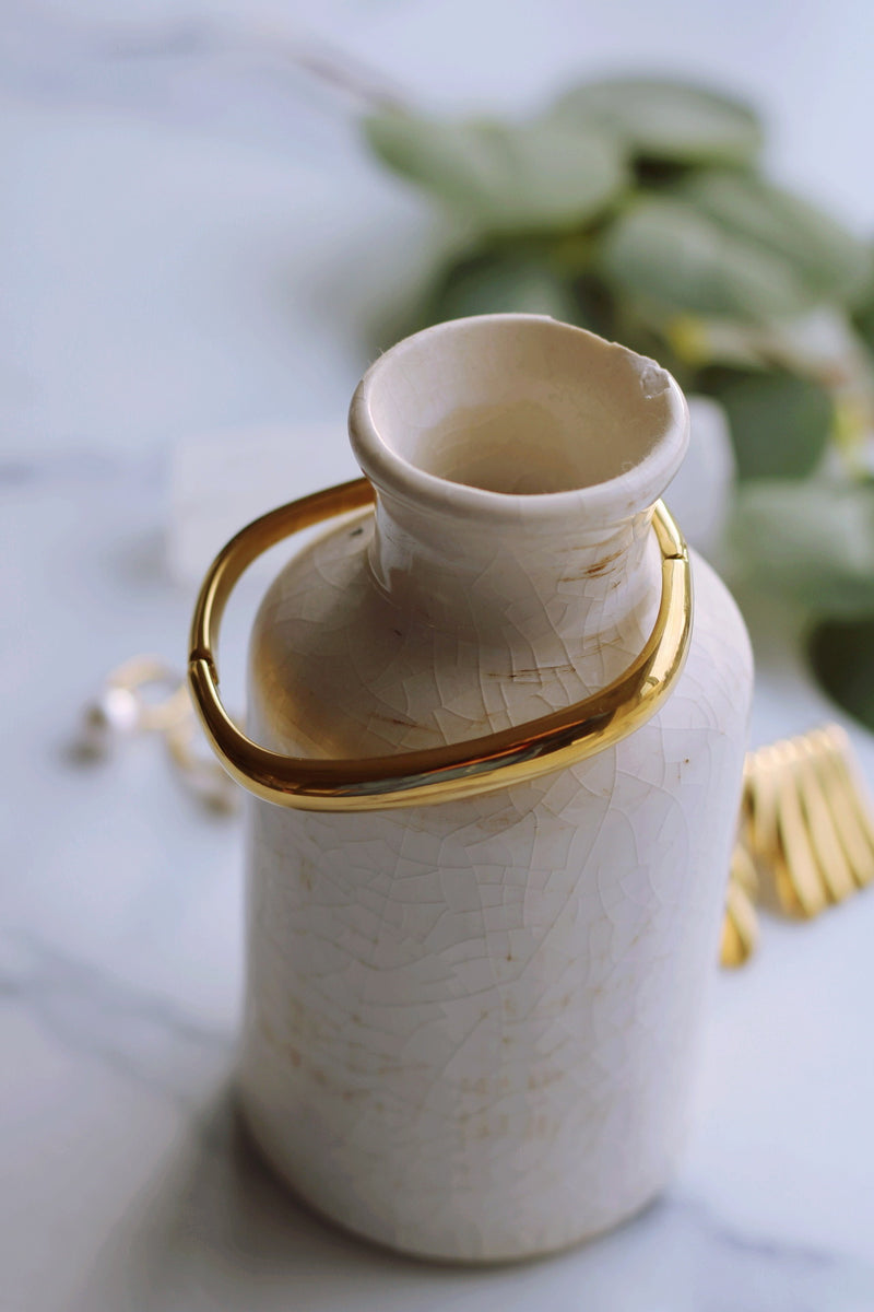 THAYA CUFF IN GOLD (18K GOLD PLATED & WATERPROOF) by RAËLIV