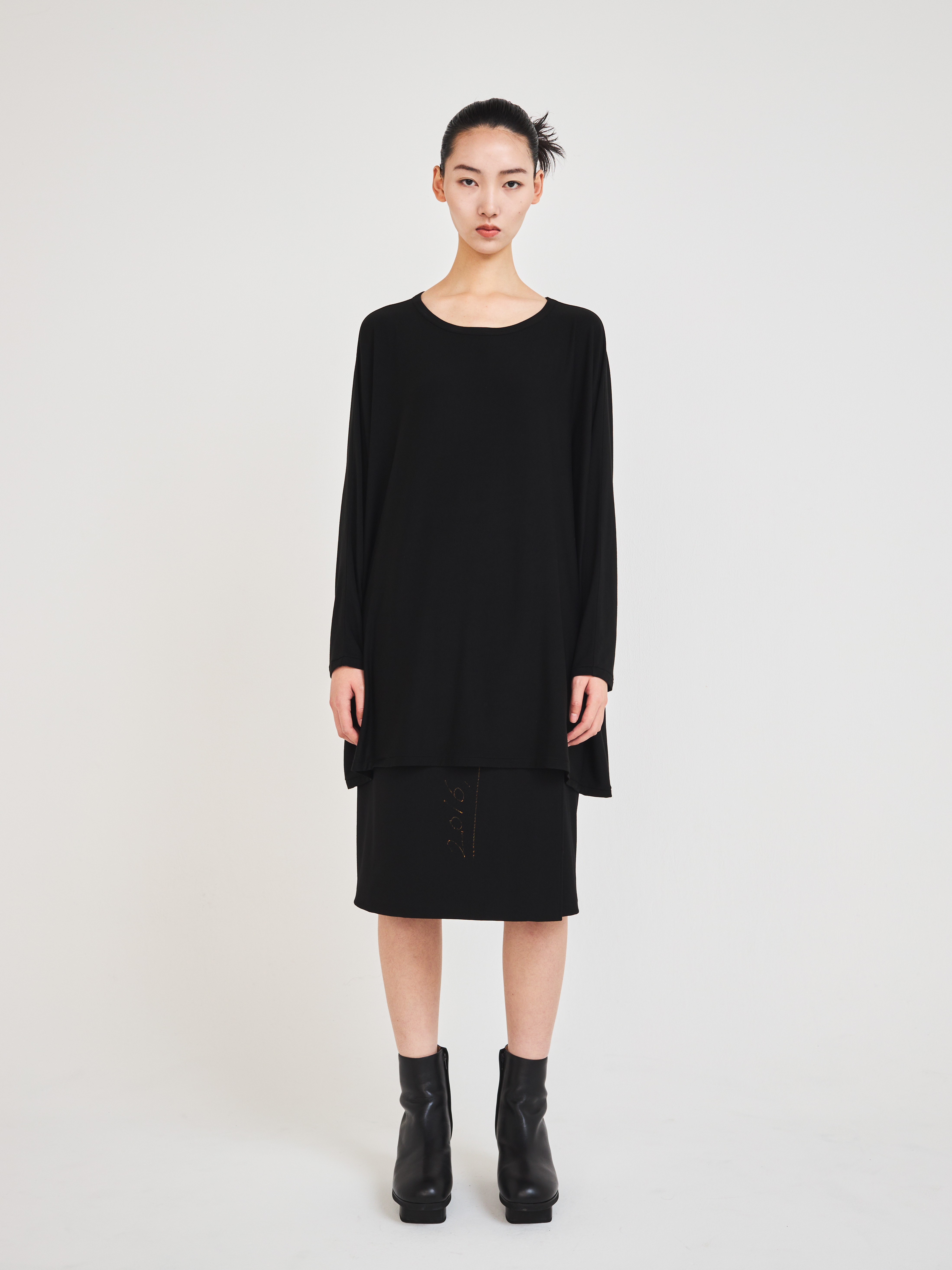 Kimono Sleeve Top by ASATO