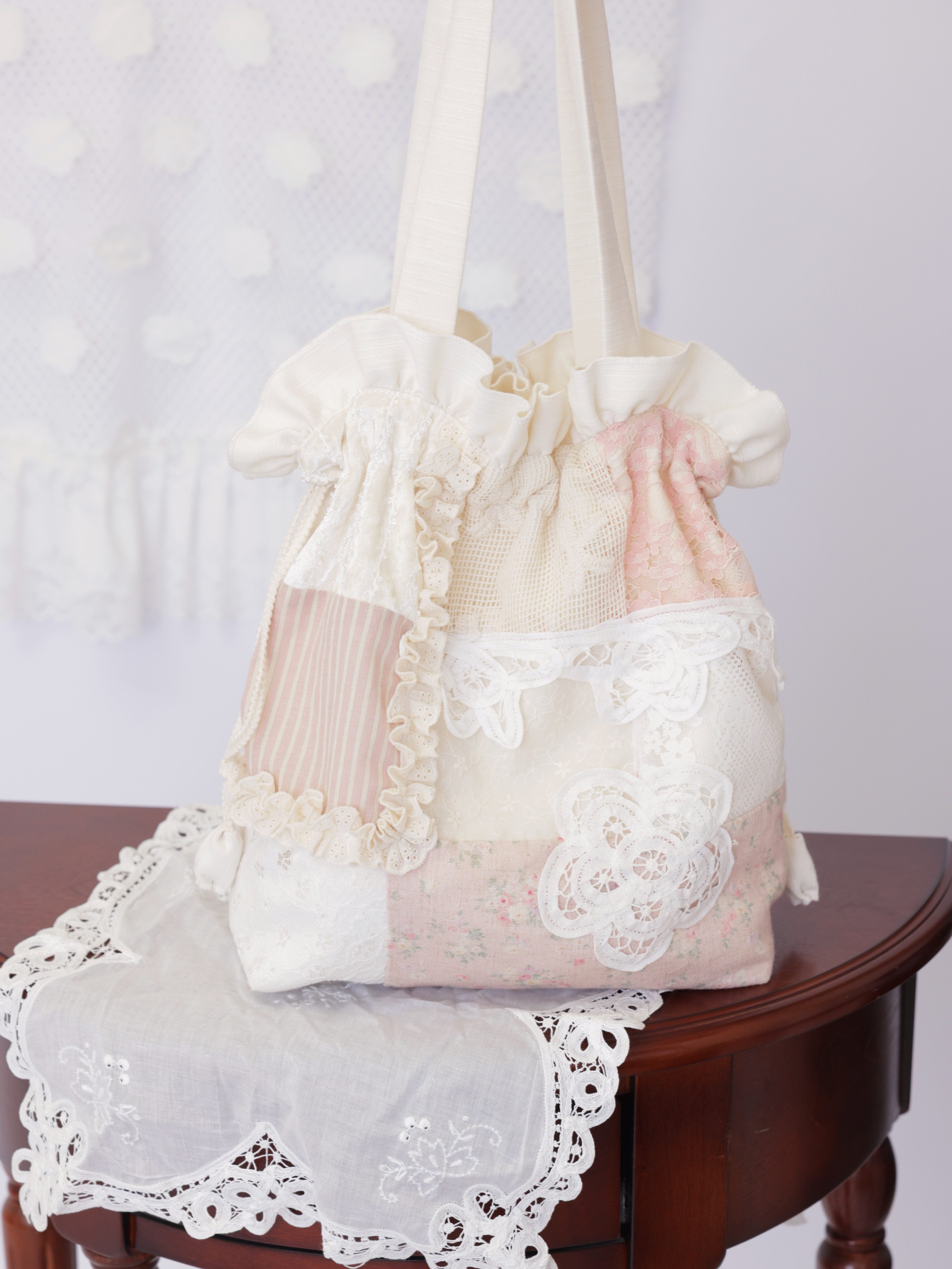 Vintage Floral Patchwork Drawstring Bag - SemenCoicis by Land Decora