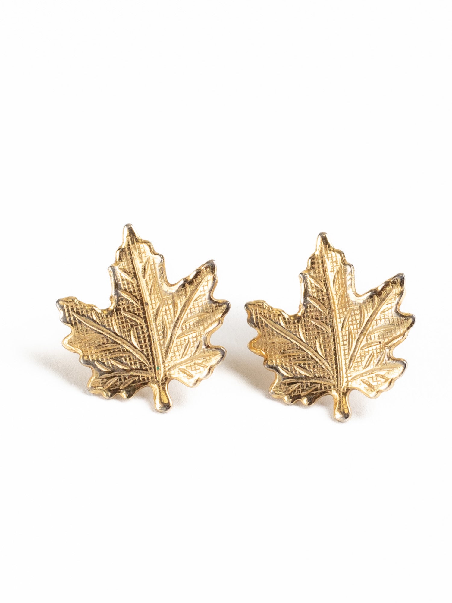 Vintage Gold-Tone Maple Leaf Stud Earrings by Northern Grip