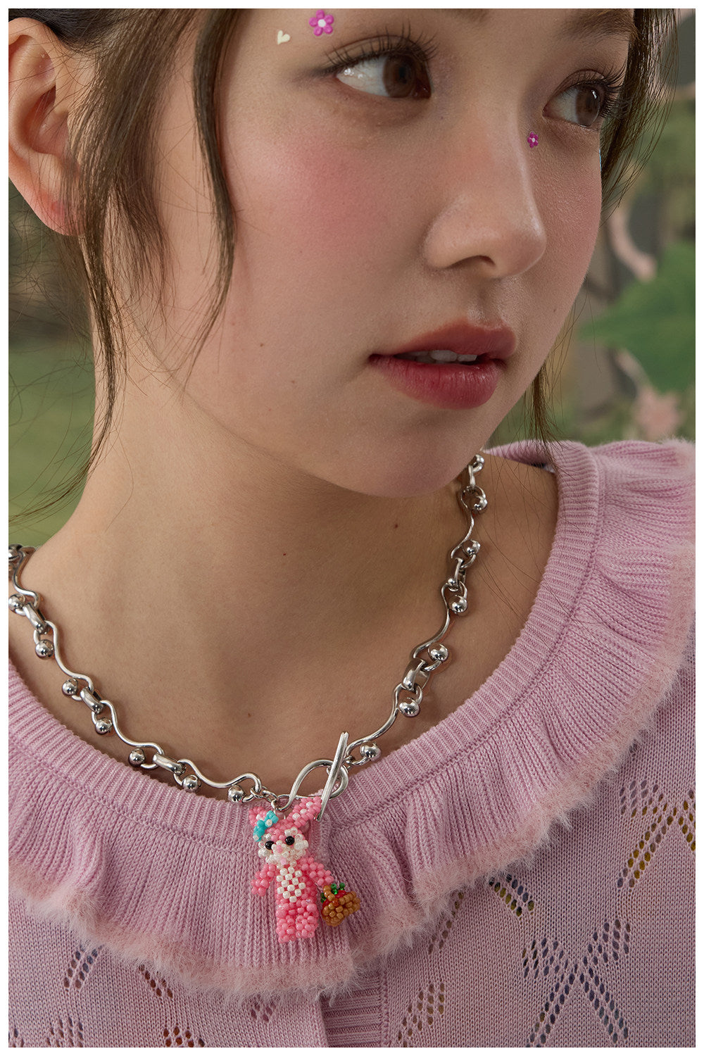 Pink Beaded Bunny Necklace - tntntutu by Land Decora