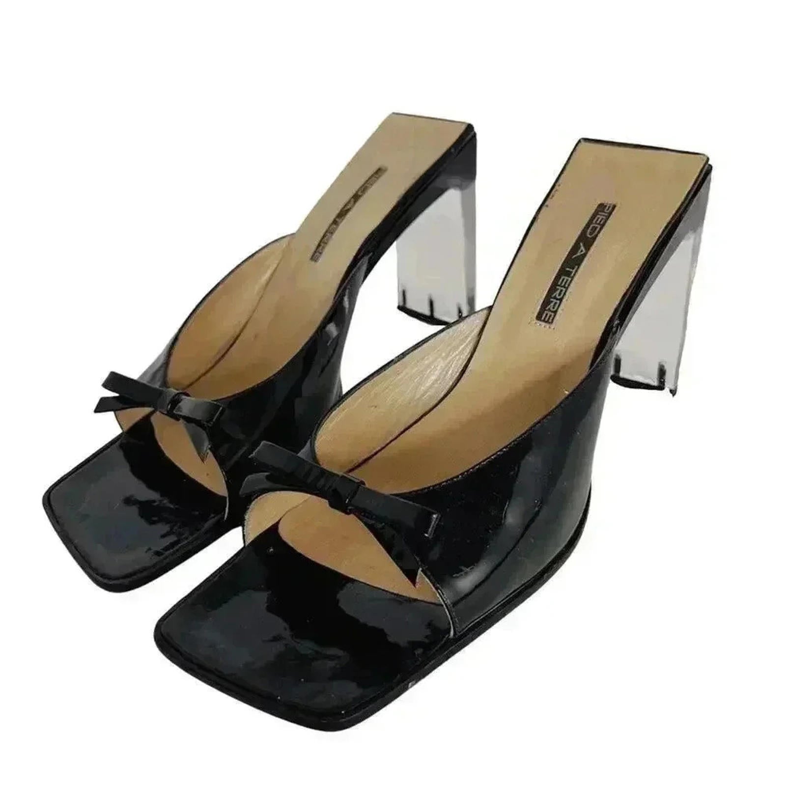 Y2K Pied A Terre Vintage Patent Leather Square Toe Acrylic Heels by Hot Girl Secondhand