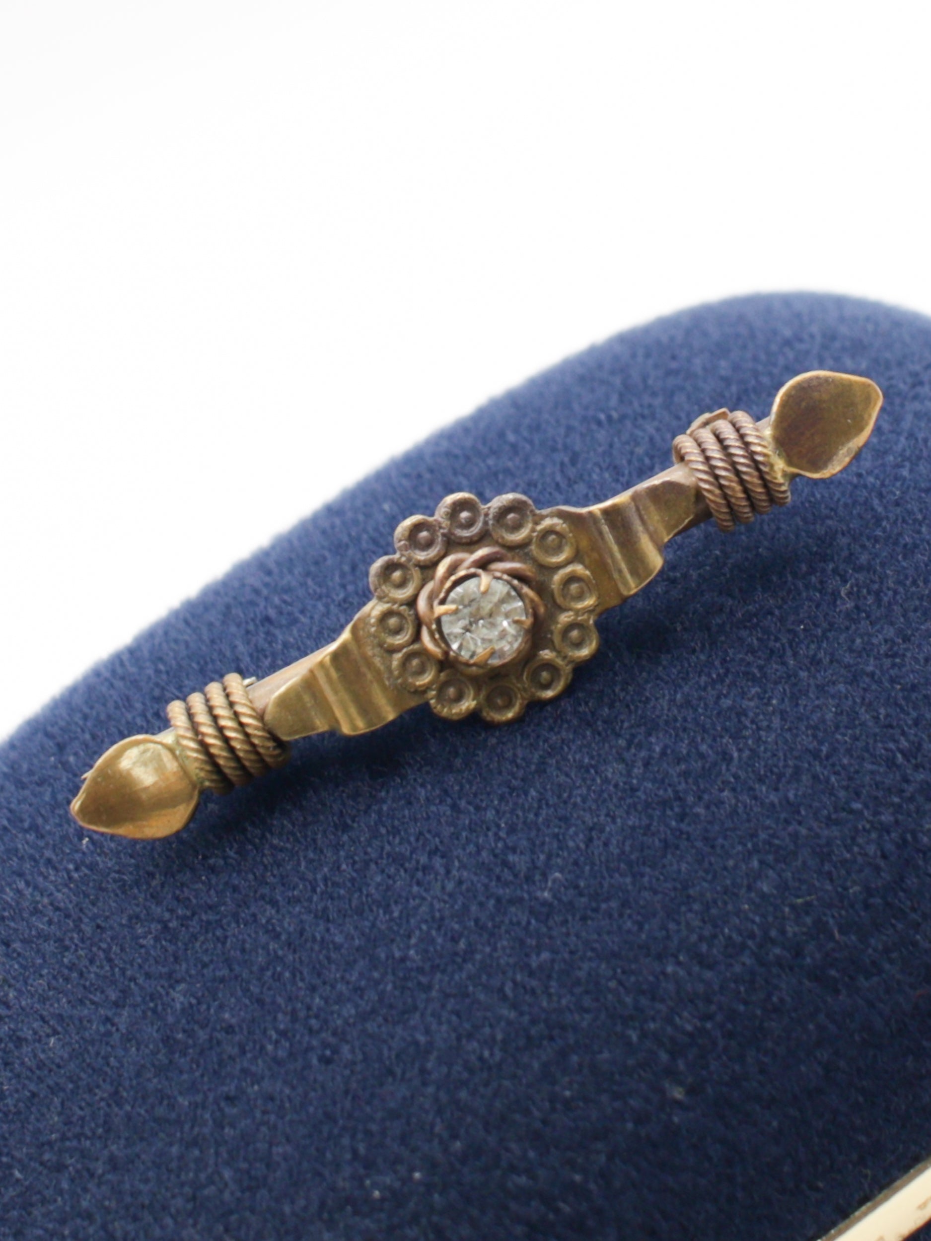 Vintage 20's Art Deco Bar Brooch by Northern Grip