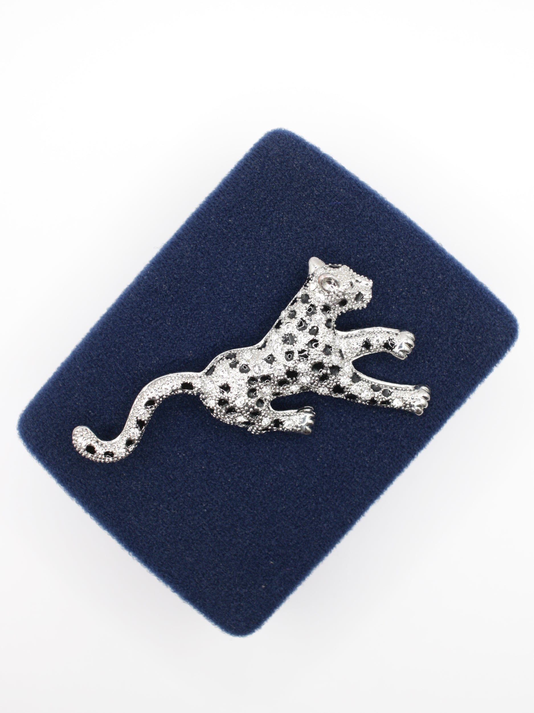 Vintage 90's Leopard Rhinestone Brooch in Silver by Northern Grip