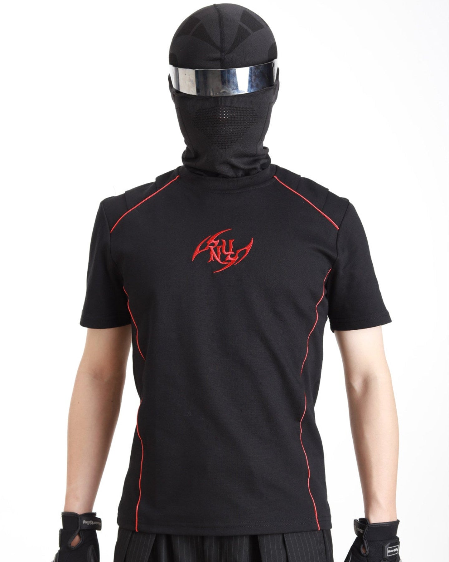 Red Embroidery Piped Fitted Sport Tee by OFFCULTURE