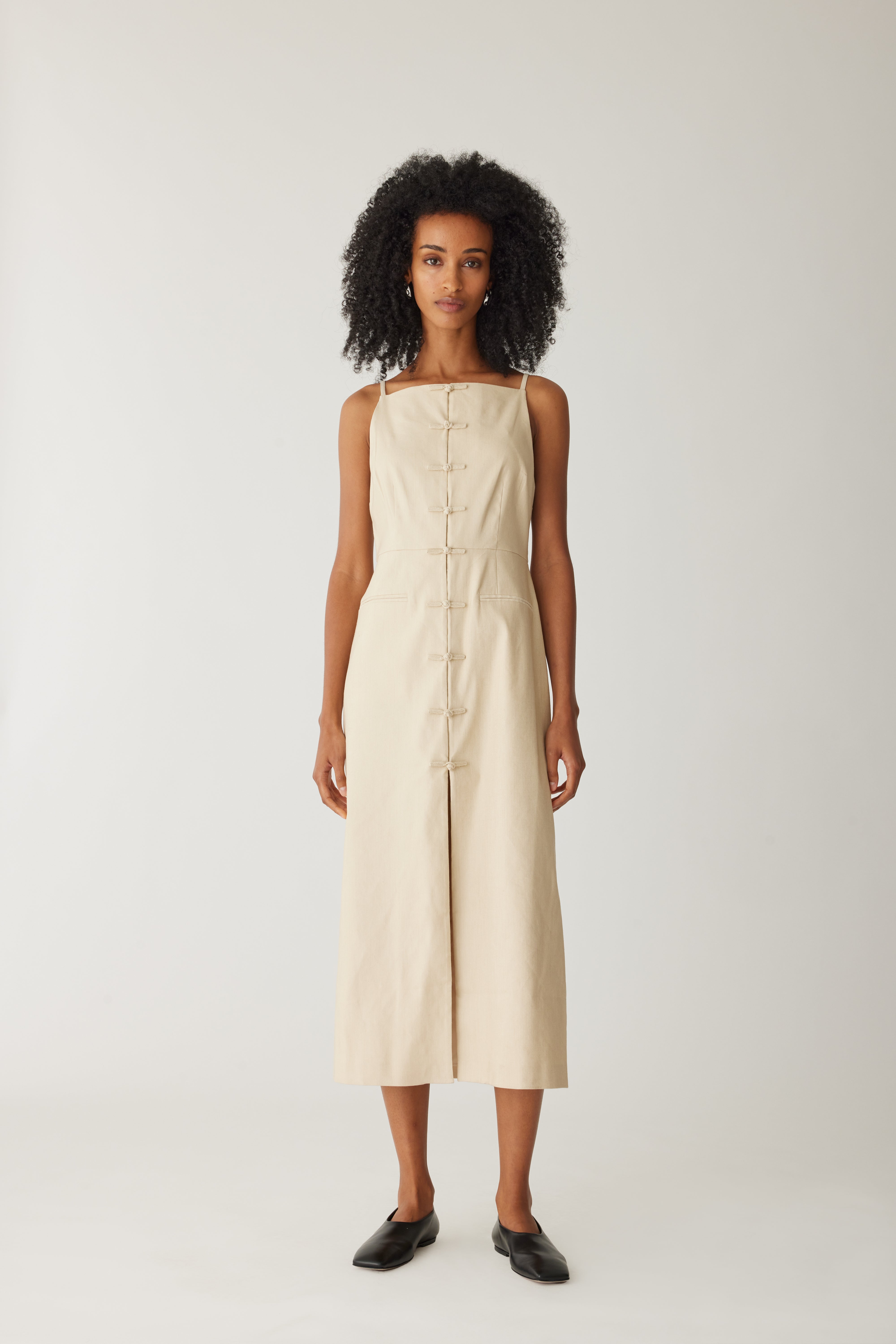 Beatrice Stretch Linen Dress by Sierra Deene
