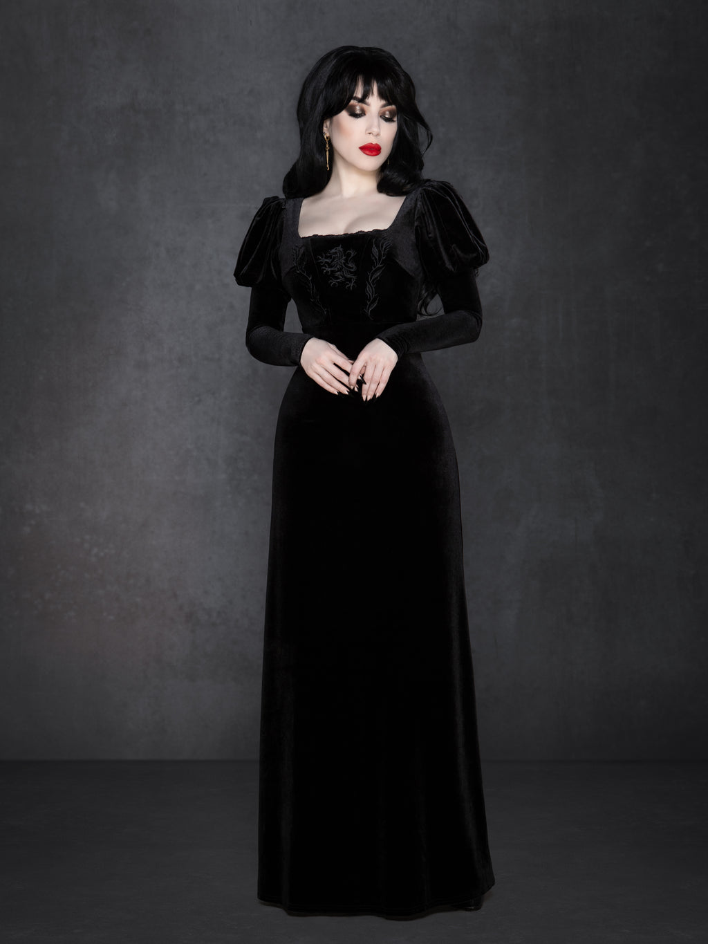 The Howling Dress - Black by KATAKOMB