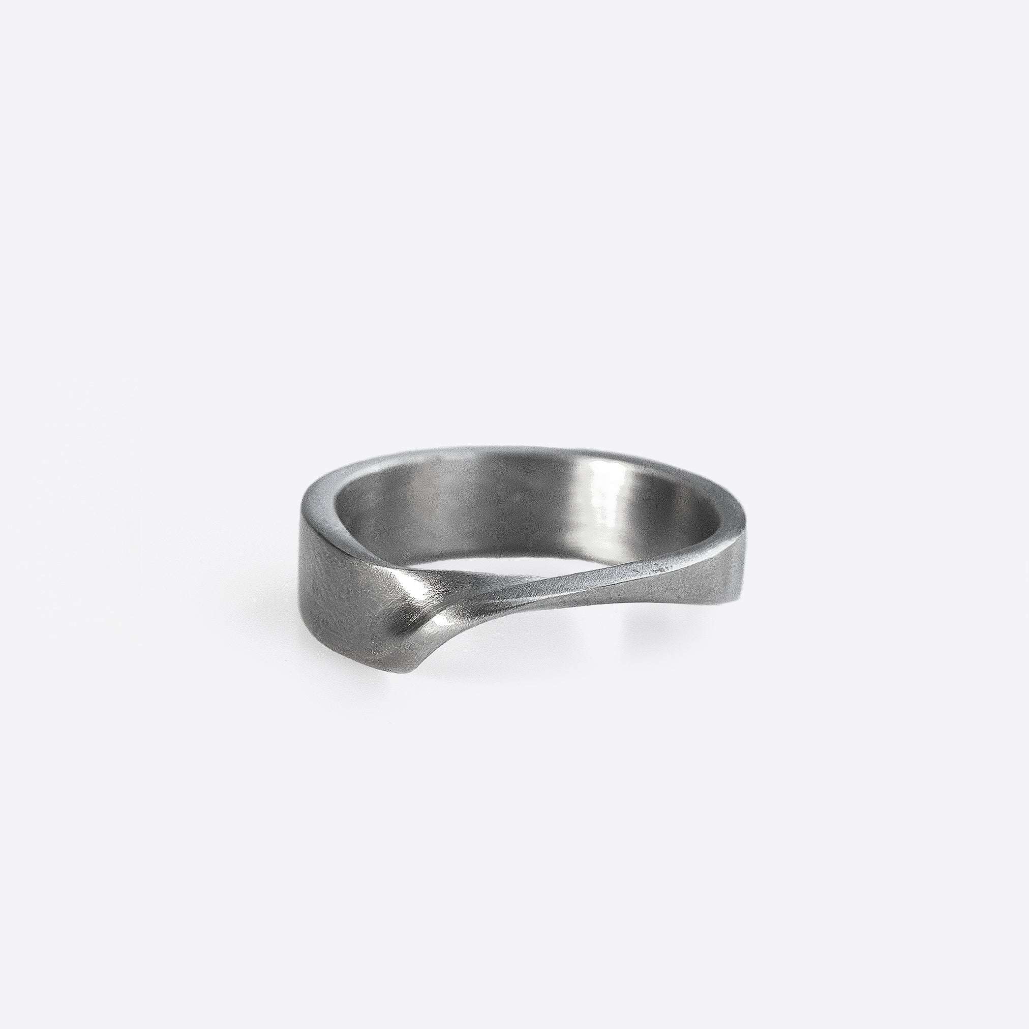Amor Stainless Steel Ring ─ Bold by OFFCULTURE