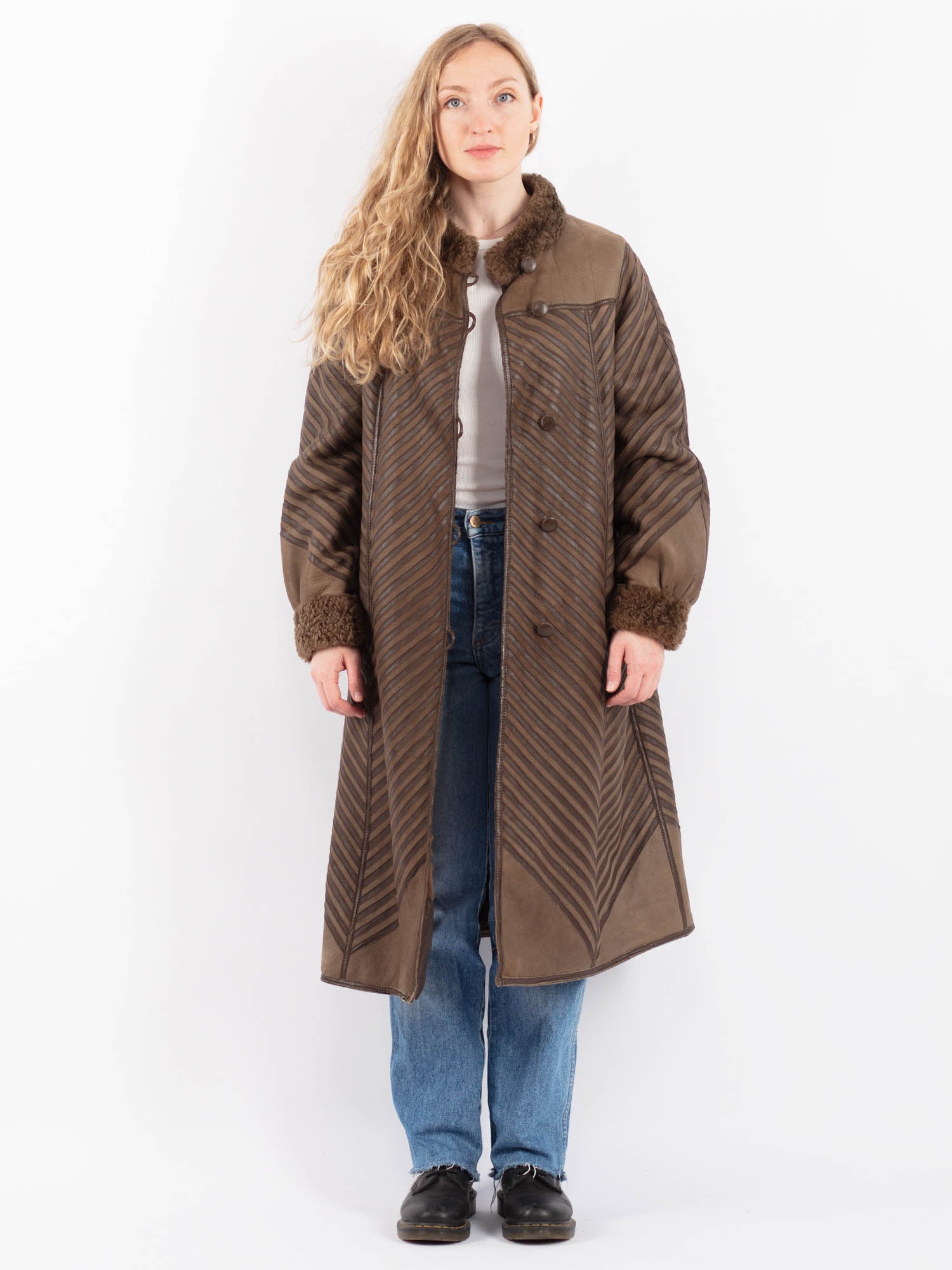 Vintage 80's Women Sheepskin Coat in Brown by Northern Grip