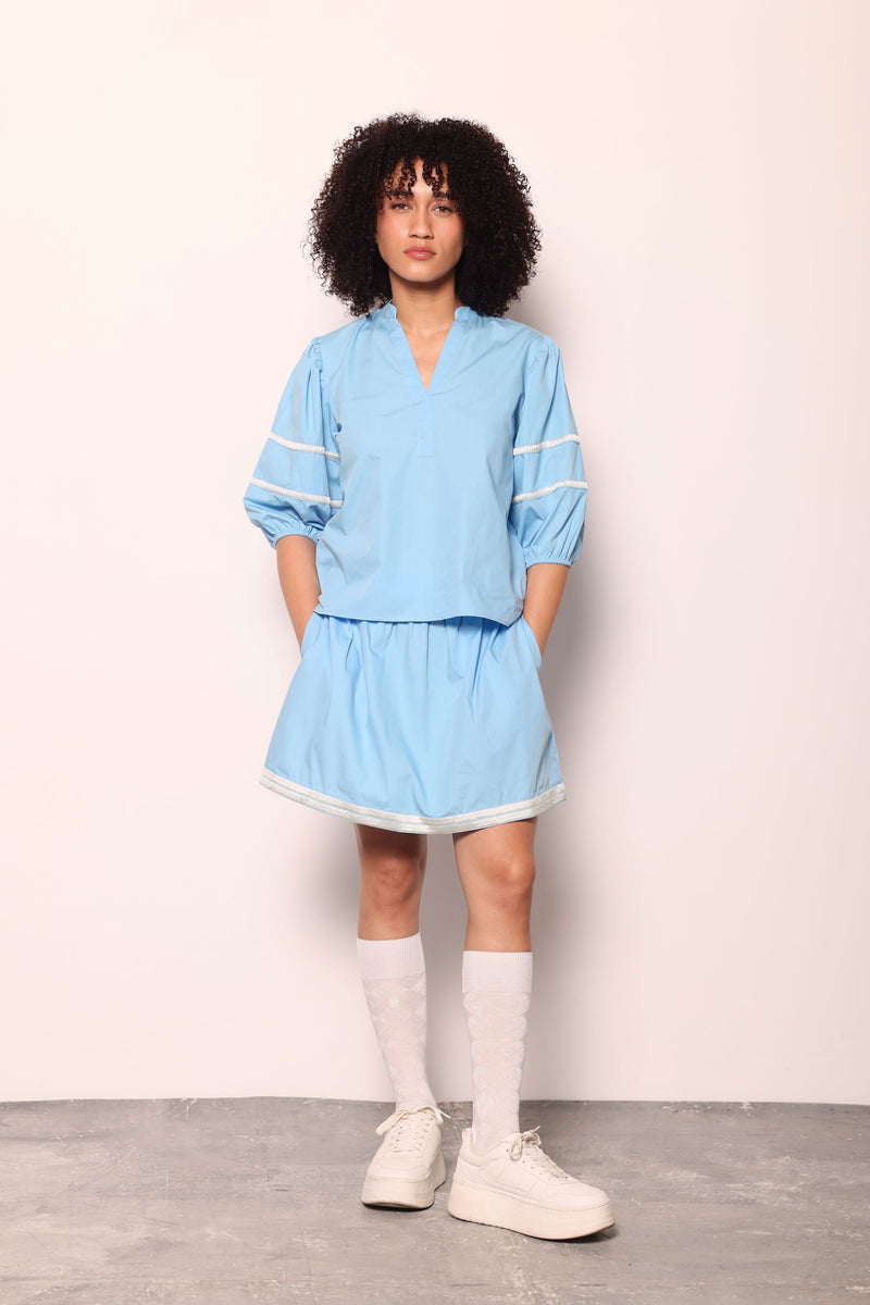 CAROLINA BLUE NOAH TOP by Maude Vivante