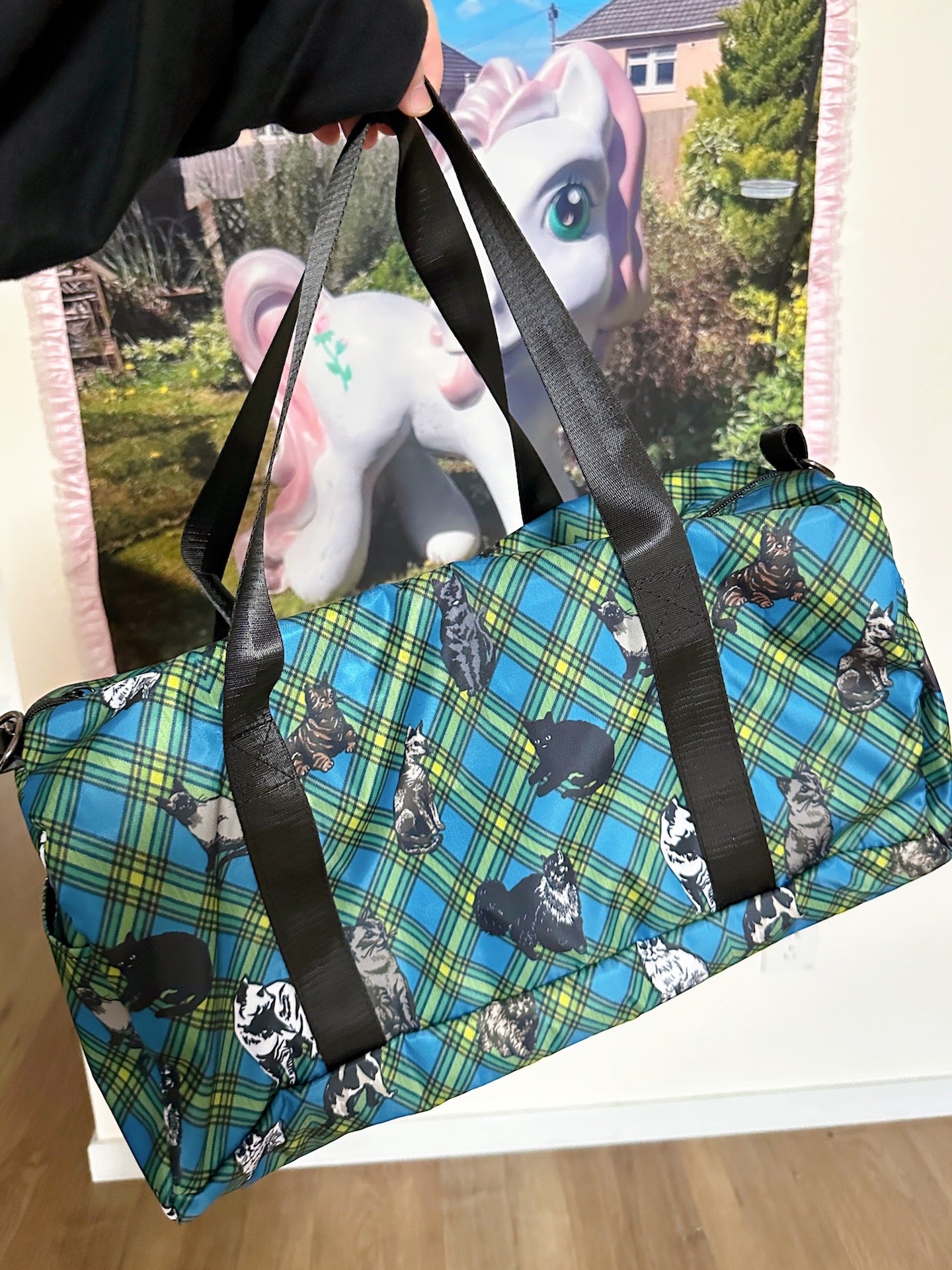 Harajuku Large Travel Gym Bag - bunnybunnygun by Land Decora