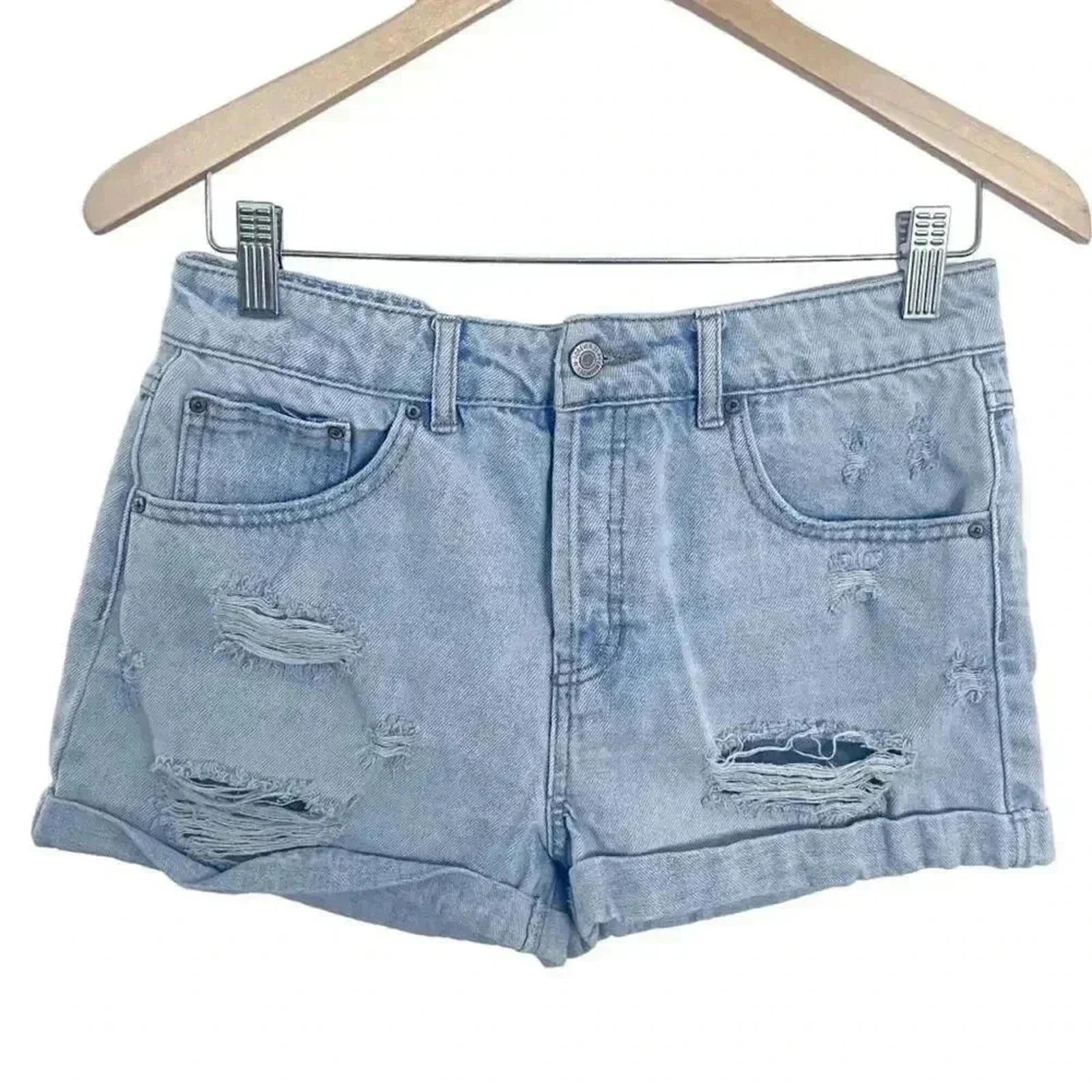Forever 21 Distressed Light Wash Jean Shorts Rolled Hem Mid Rise Size by Hot Girl Secondhand