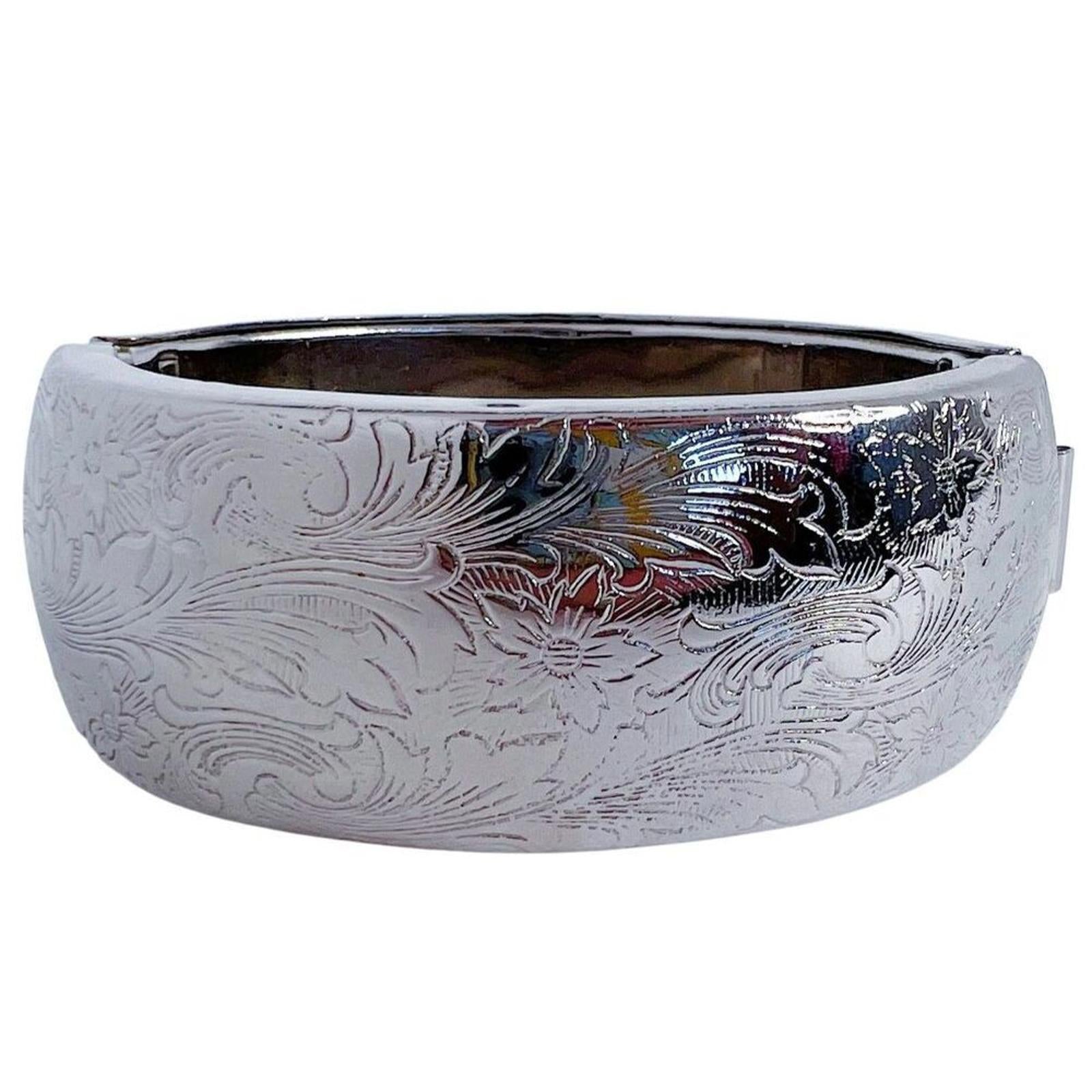 Vintage Floral Etched Silver Cuff Hinged Bracelet Boho Bohemian by Hot Girl Secondhand
