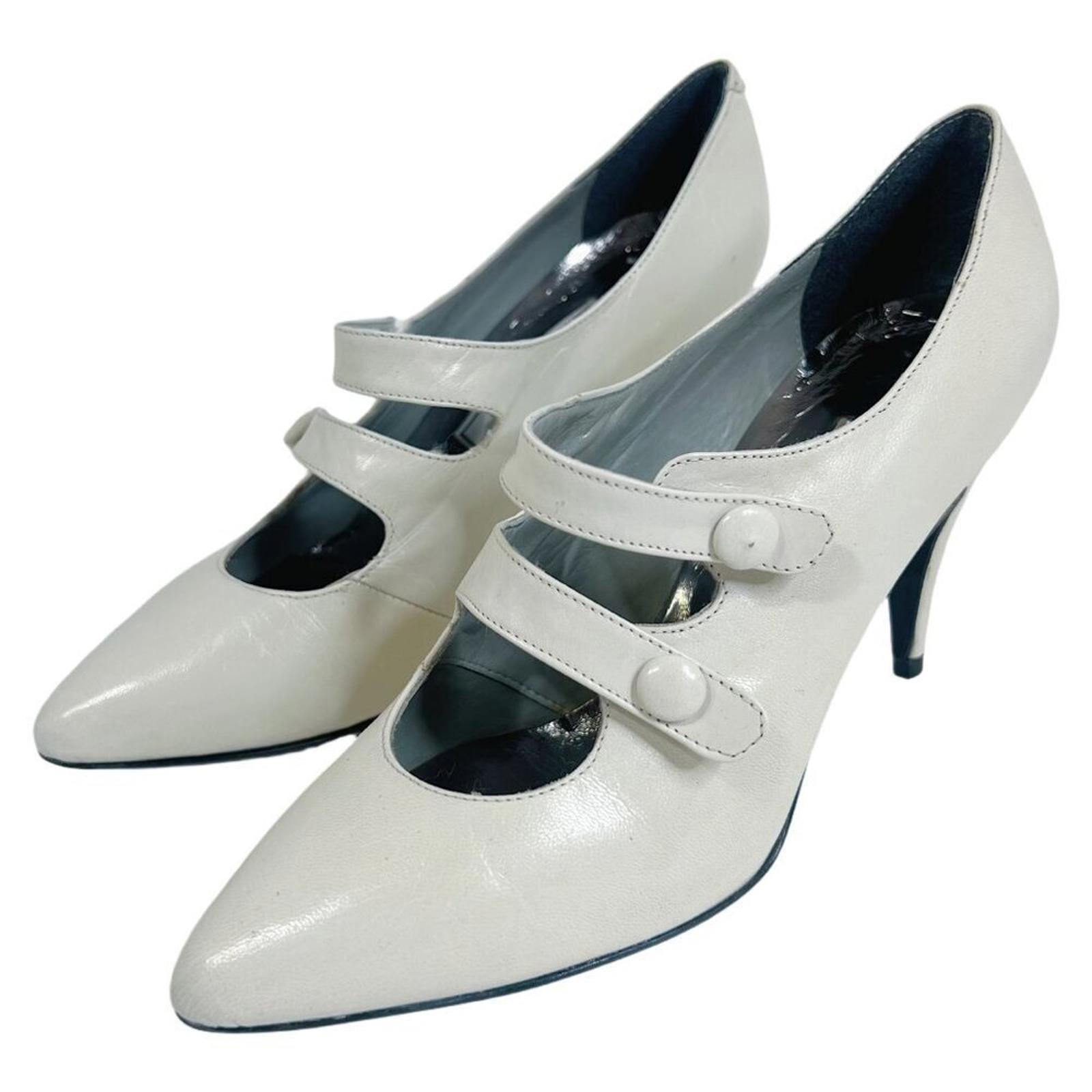 Vintage Cities White Leather Mary Jane Pumps Heels Women's Size 6.5 by Hot Girl Secondhand