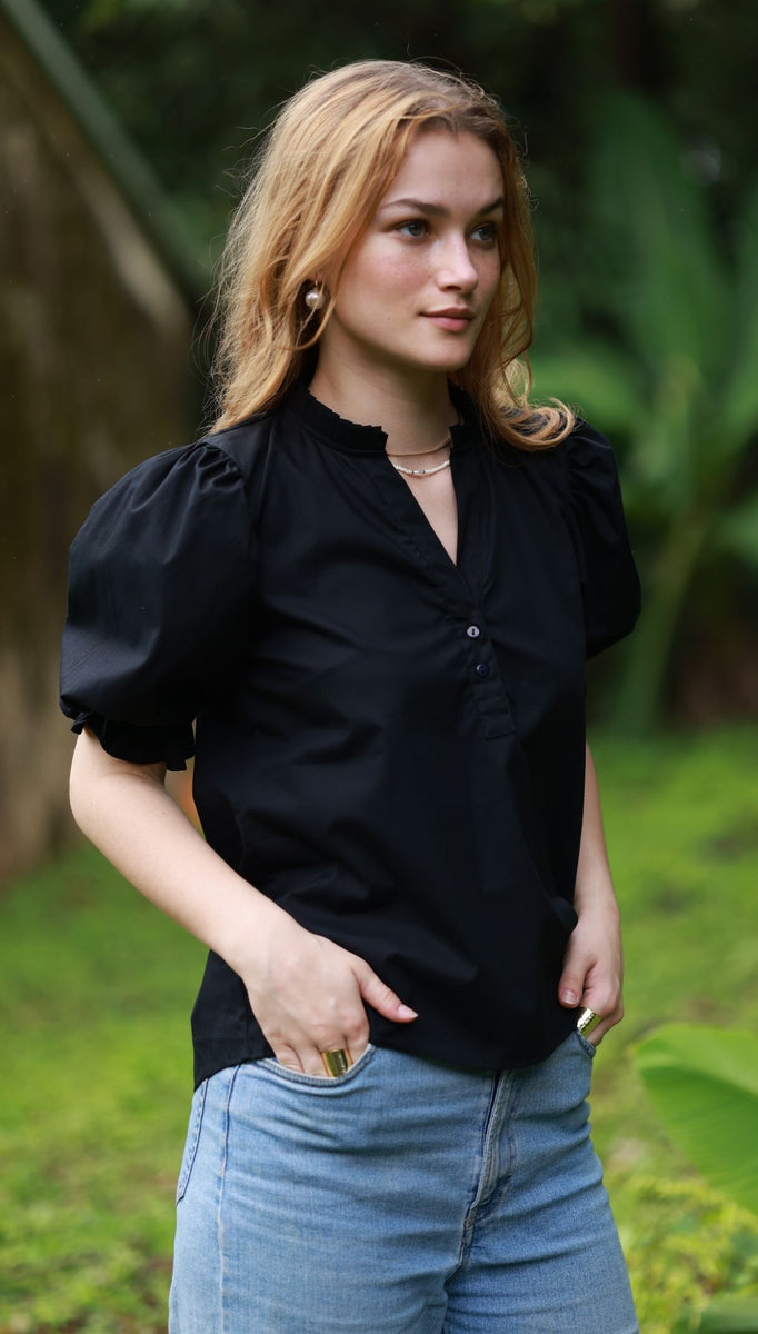 BLACK ISLA TOP by Maude Vivante