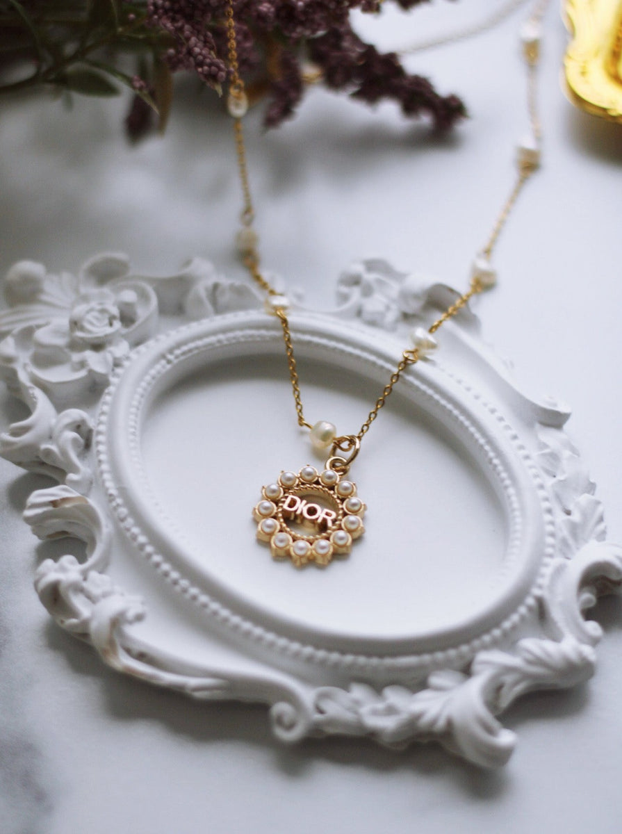 CORA PEARL NECKLACE by RAËLIV