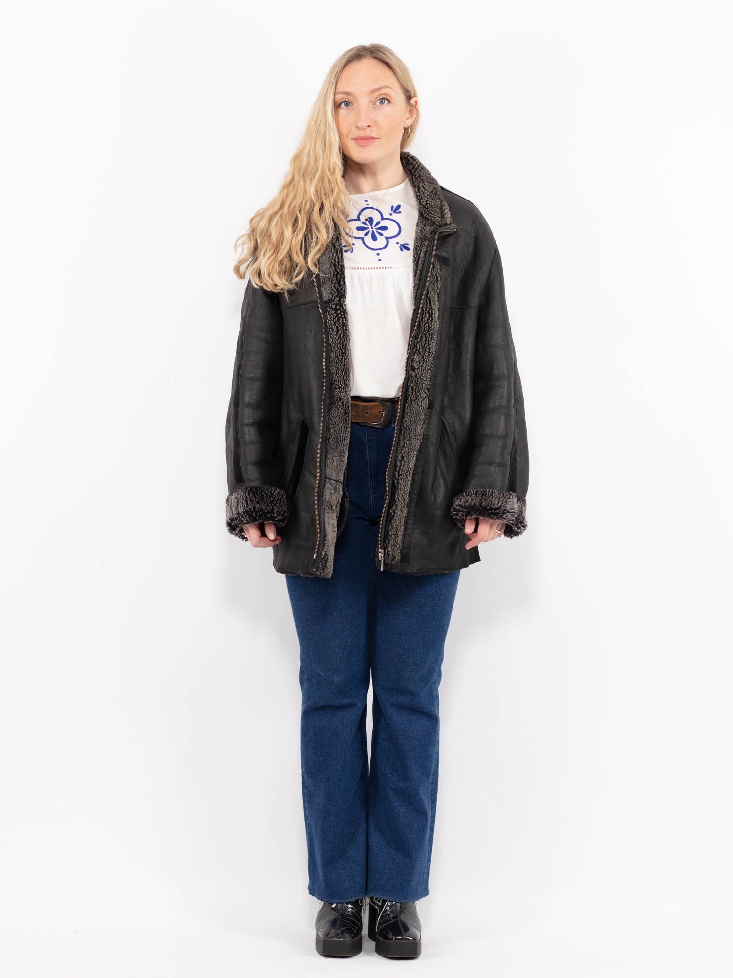 Vintage 90's Women Sheepskin Jacket in Black by Northern Grip