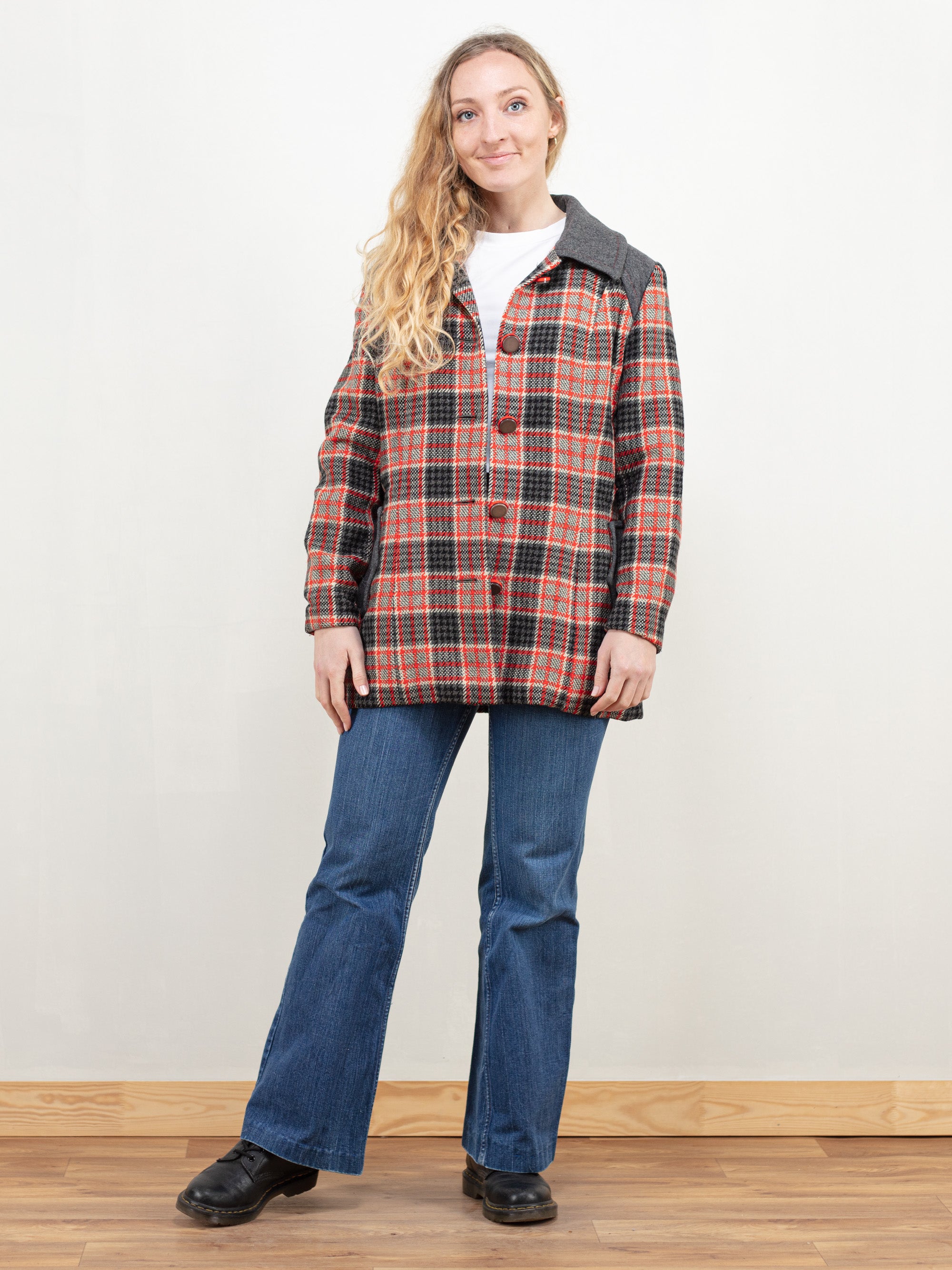 Vintage 70's Women Short Coat by Northern Grip