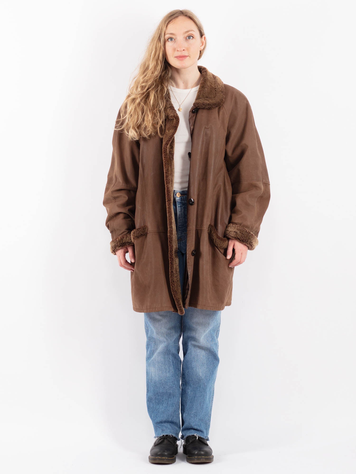 Vintage 80's Women Leather Sheepskin Coat in Brown by Northern Grip