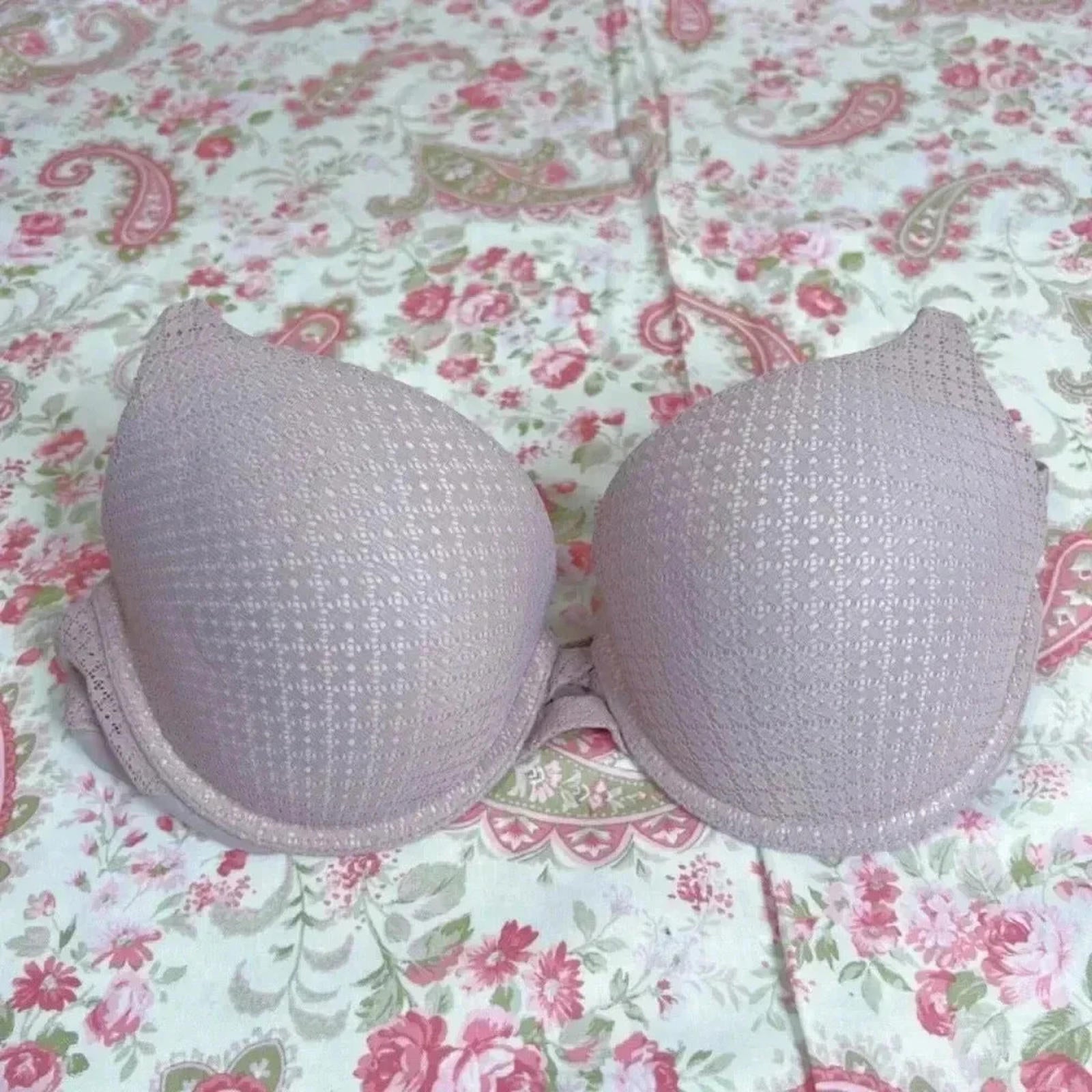 Victoria's Secret Nude Push Up Bra 34C by Hot Girl Secondhand