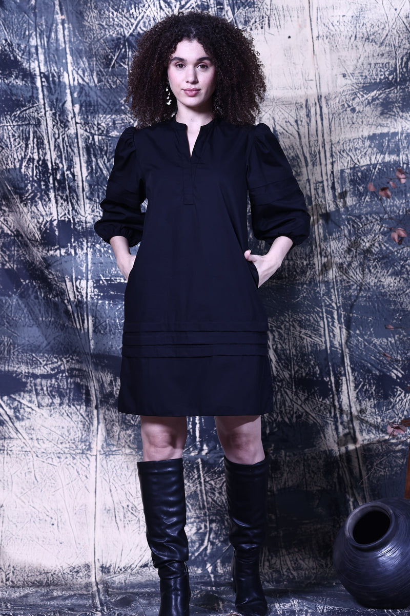 BLACK THEA DRESS by Maude Vivante