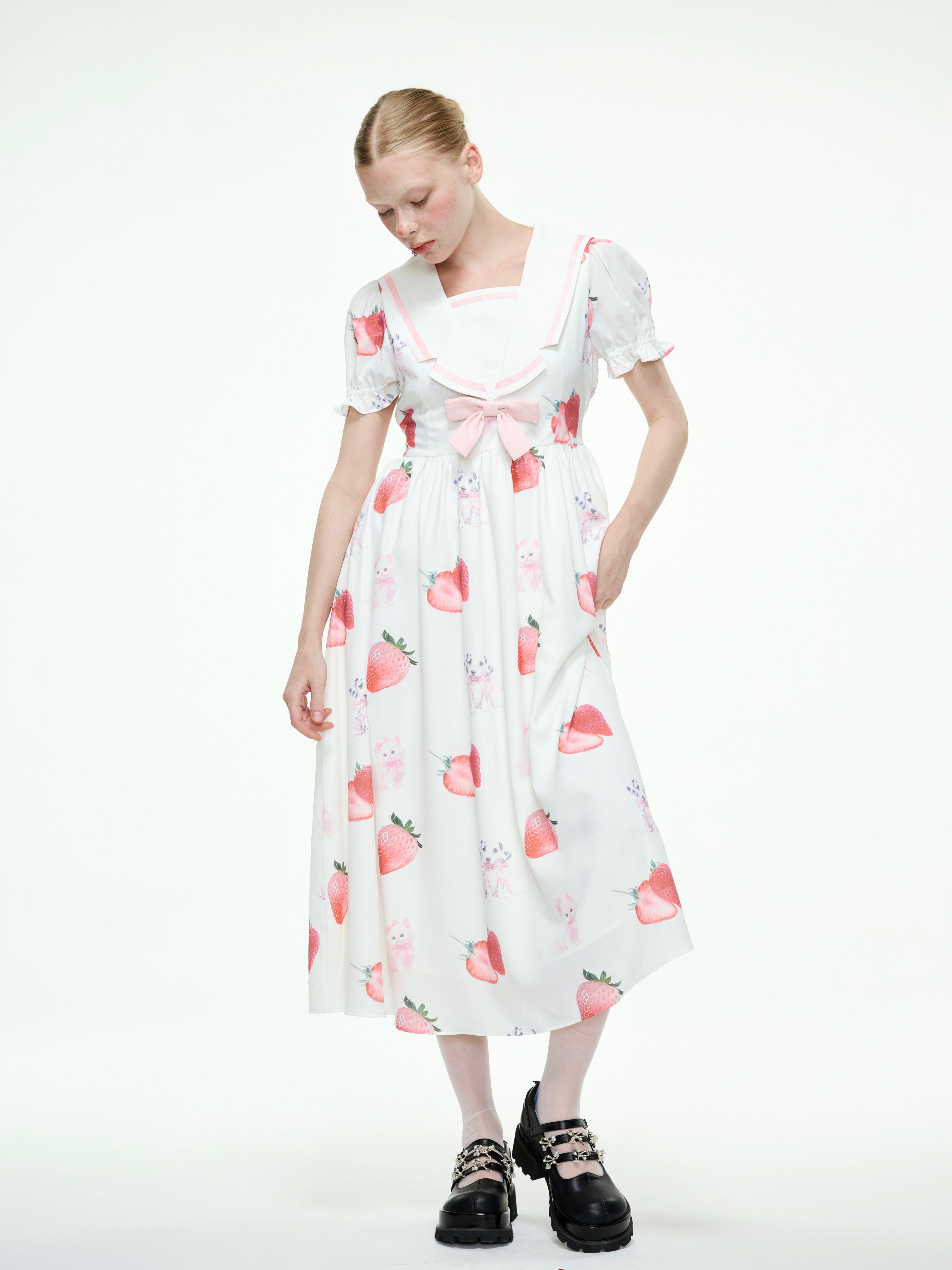 Showa Sailor Collar Dopamine Print Dress Vintage Strawberry - Scream Universe by Land Decora