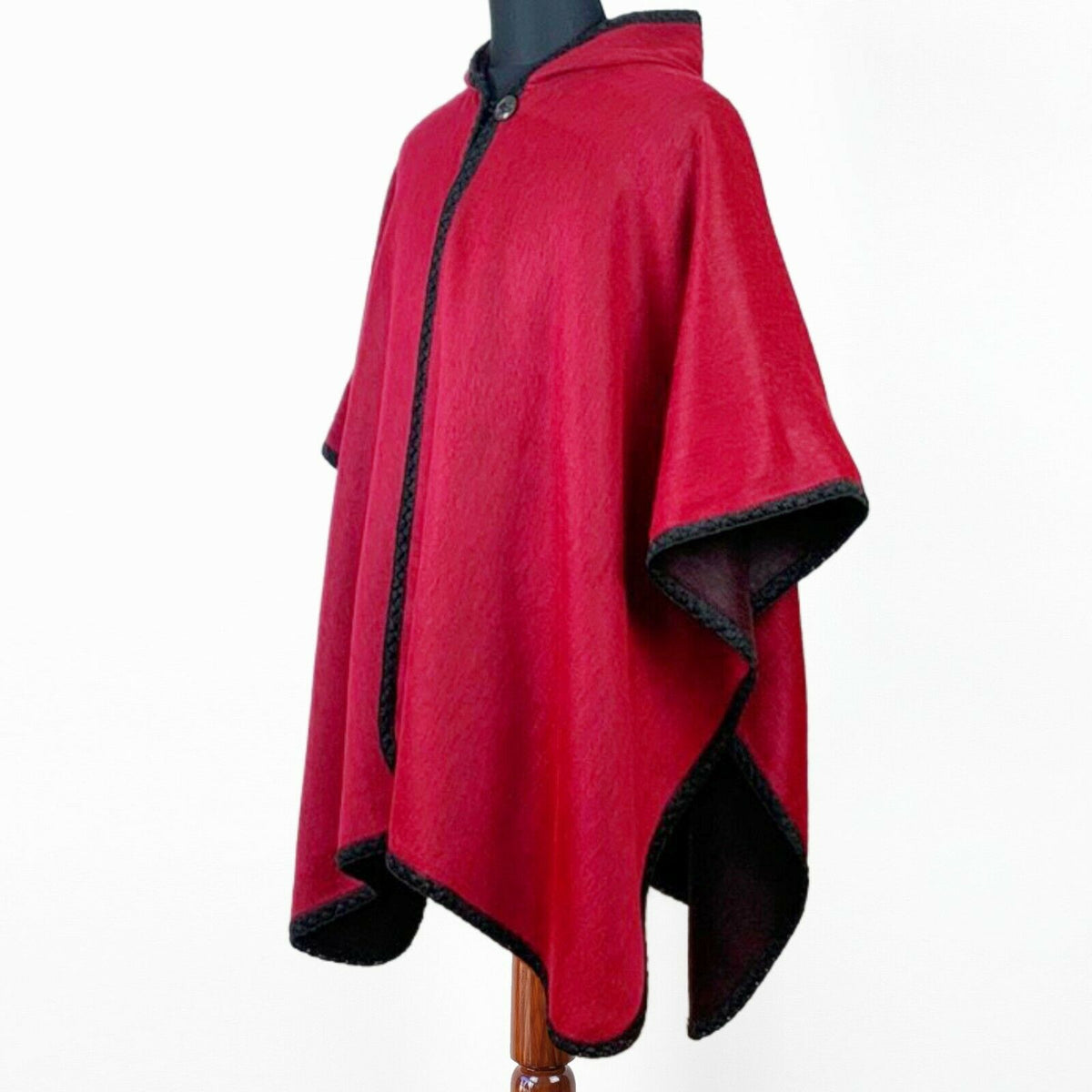 Paquisha - Lightweight Baby Alpaca Hooded Cape Poncho - Red - Unisex by ECUALAMA