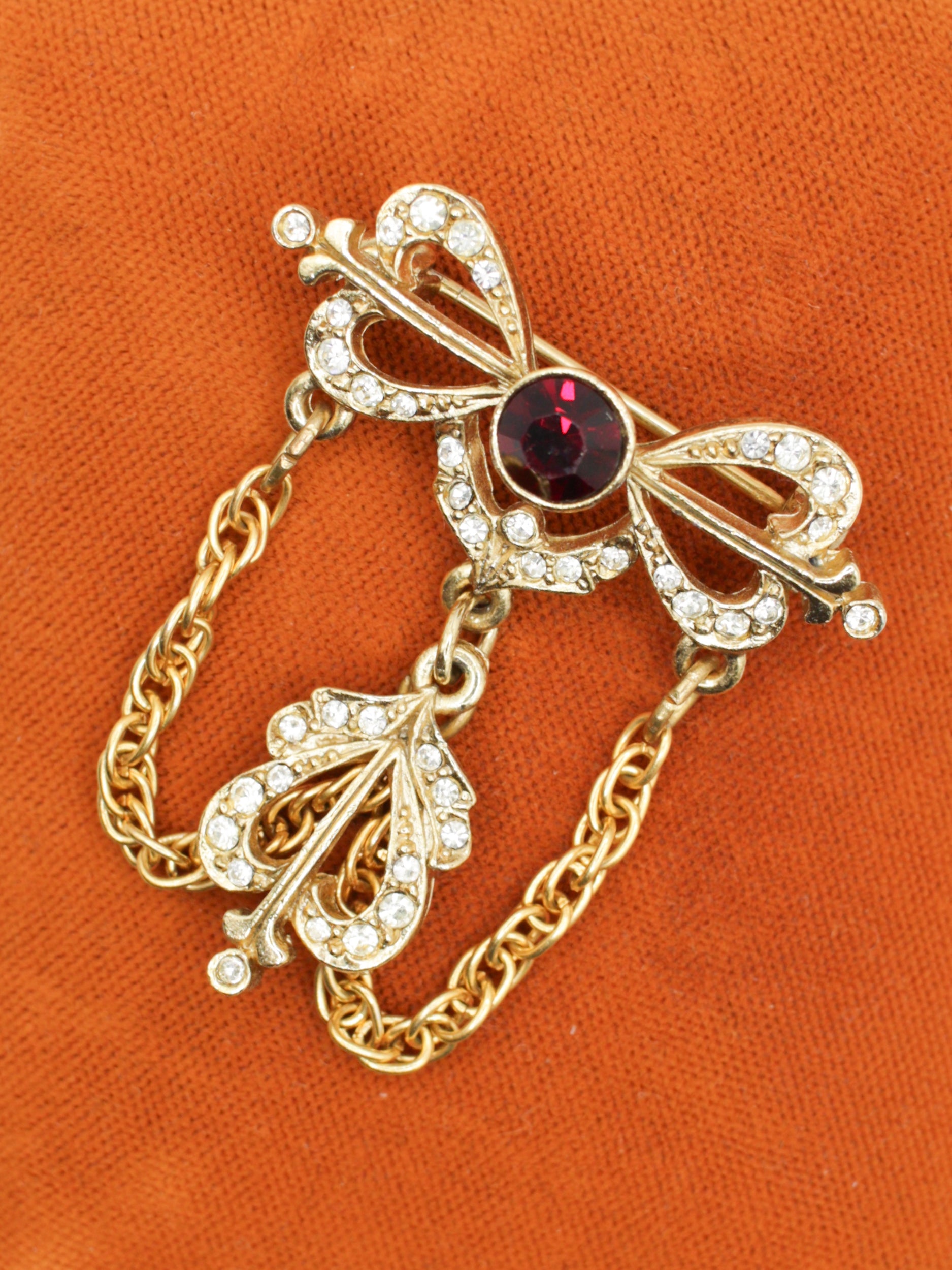Vintage 50's Rhinestone Bow Chain Drape Brooch by Northern Grip
