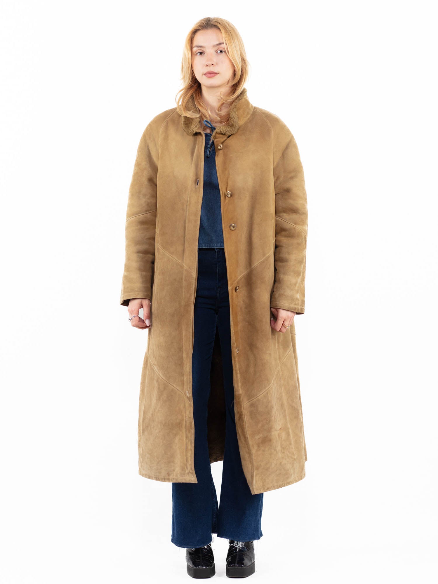 Vintage 80's Women Sheepskin Coat in Beige by Northern Grip
