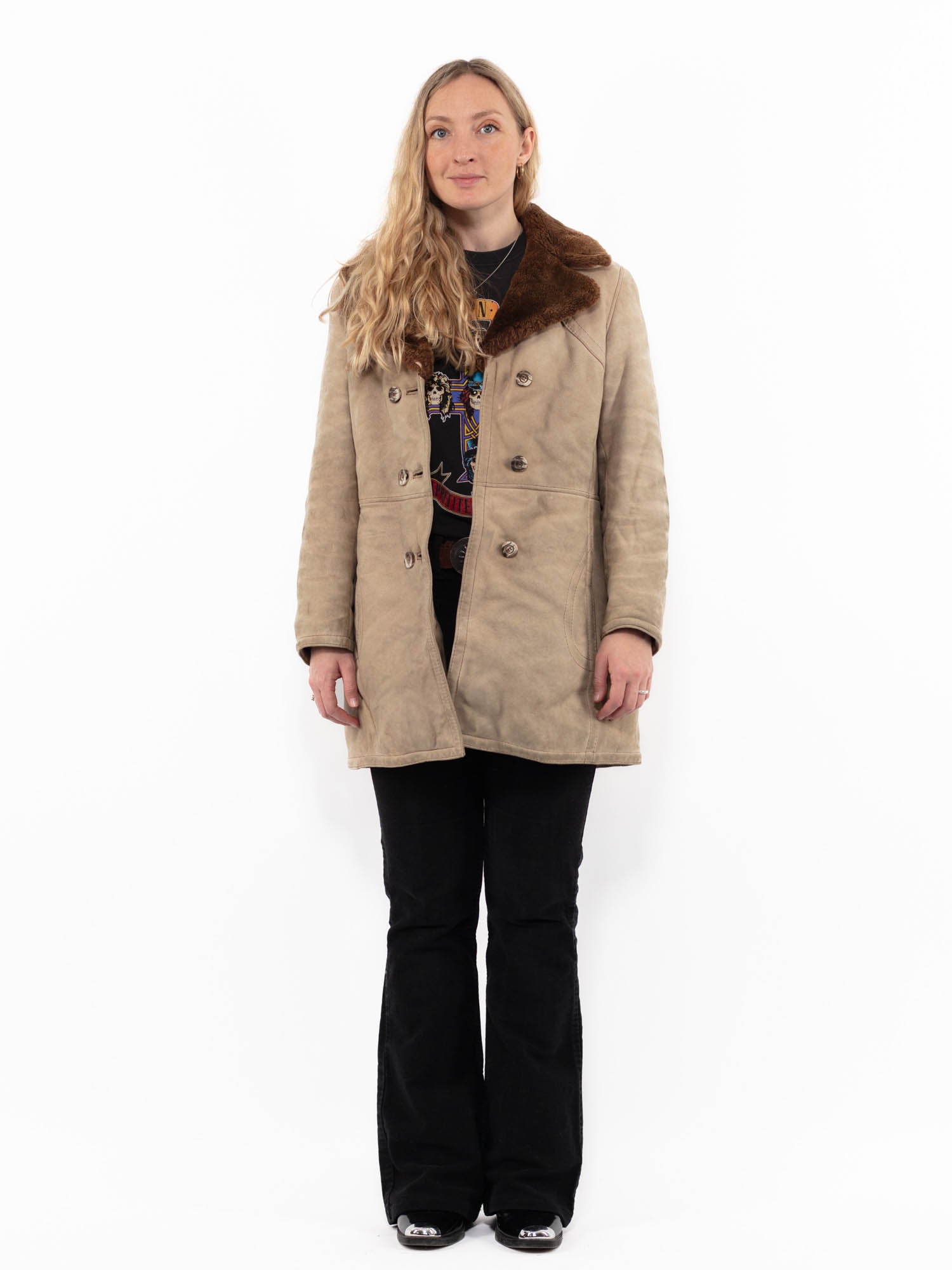 Vintage 70's Women Sheepskin Coat in Beige by Northern Grip