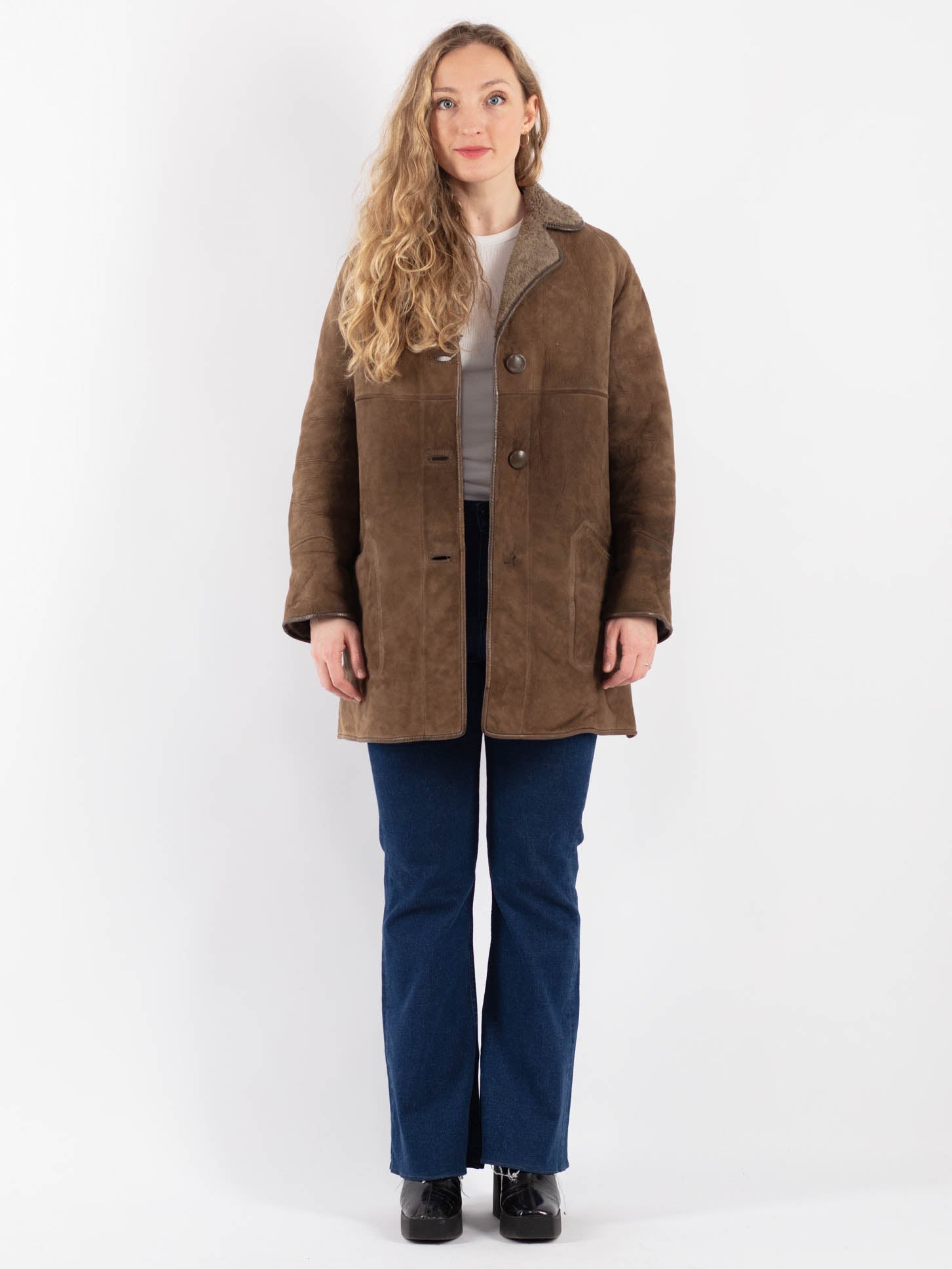 Vintage 80's Women Sheepskin Coat in Dark Beige by Northern Grip