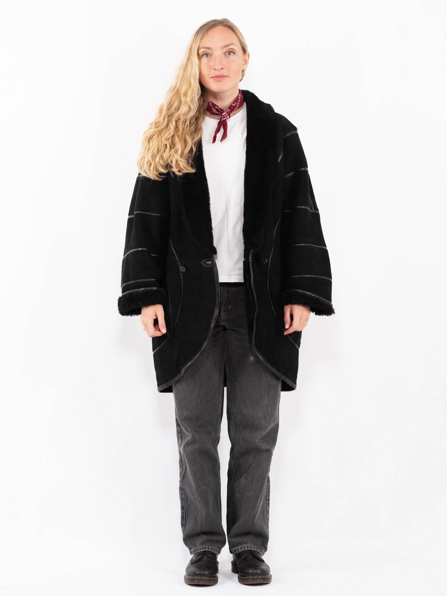 Vintage 80's Women Oversized Sheepskin Coat in Black by Northern Grip