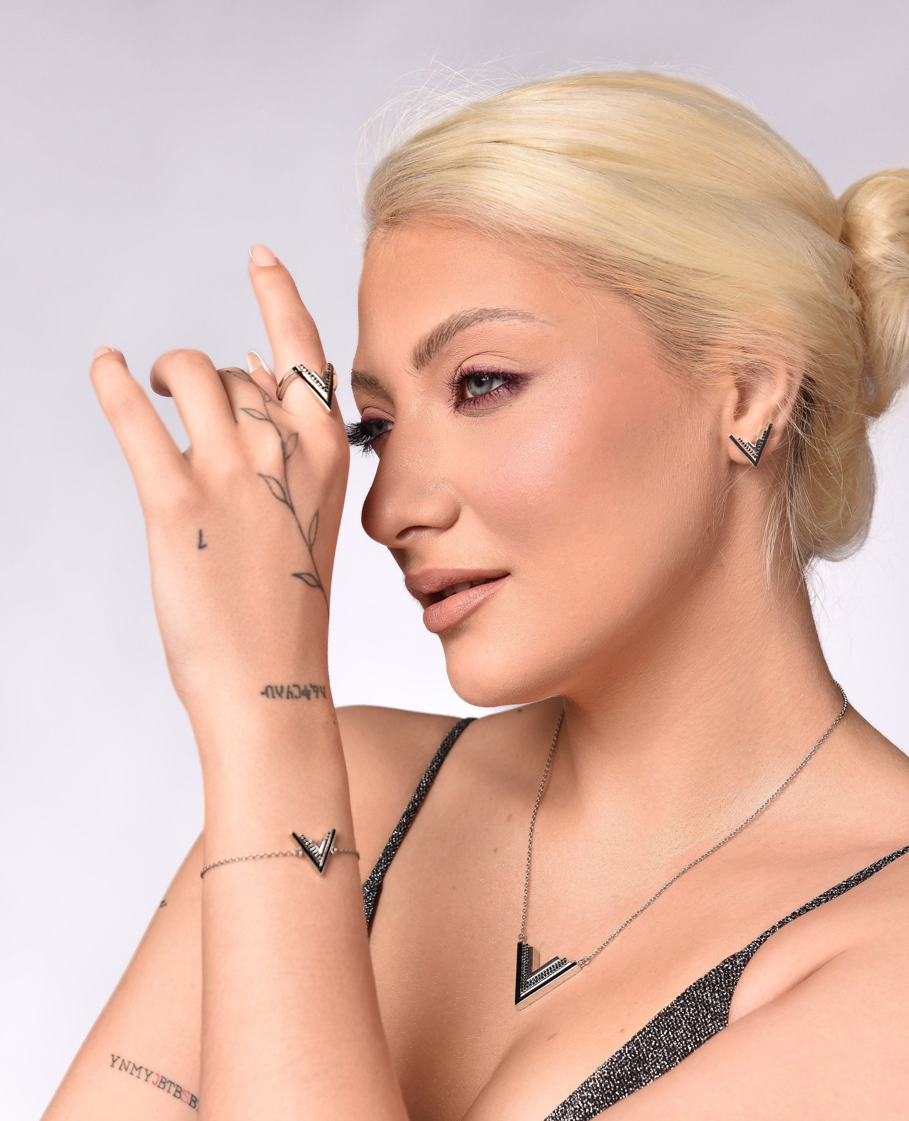 Victorious Rise Set (Silver) by OGE Jewelry