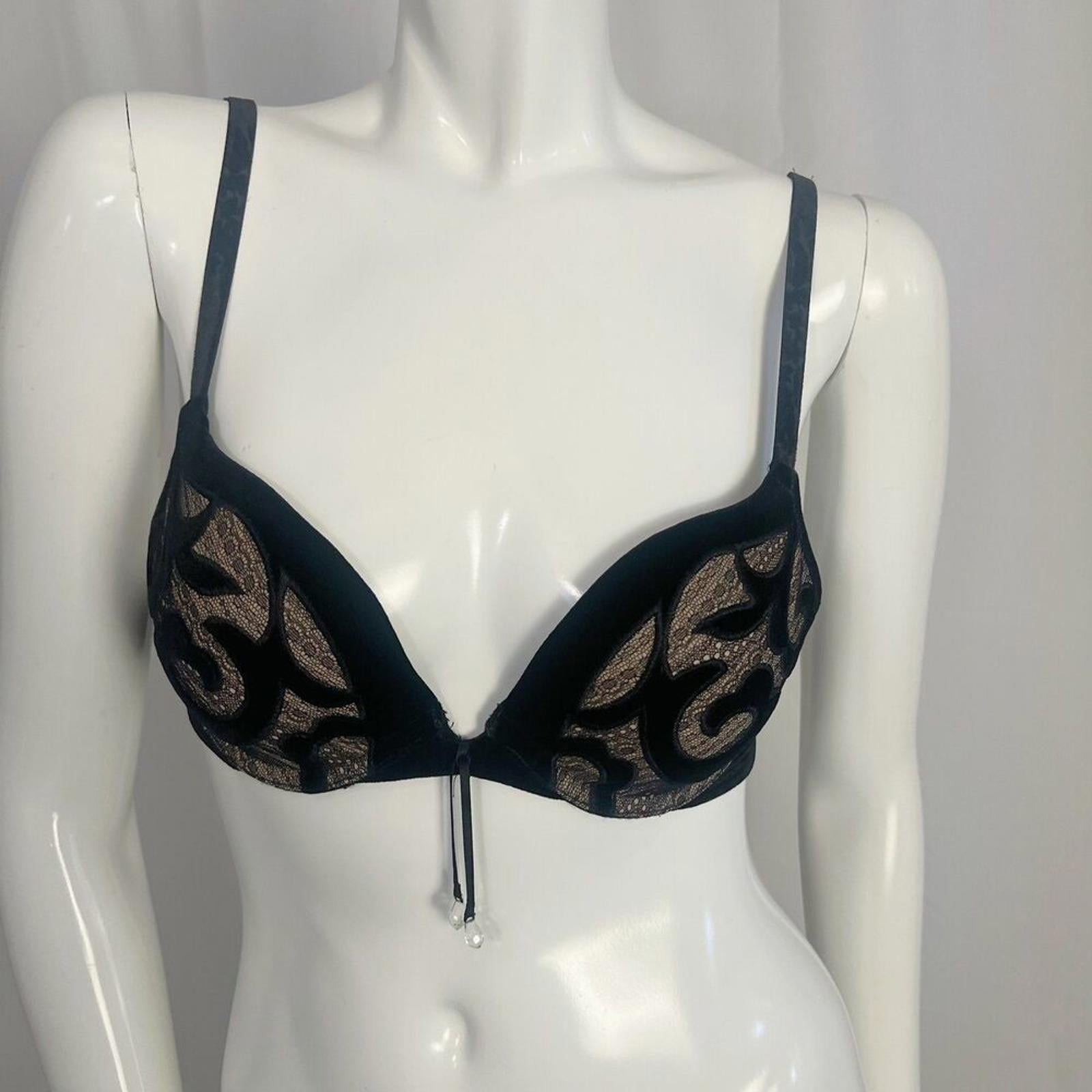 Victoria's Secret Very Sexy Black Velour Push-Up Bra Lingerie Size 34B by Hot Girl Secondhand