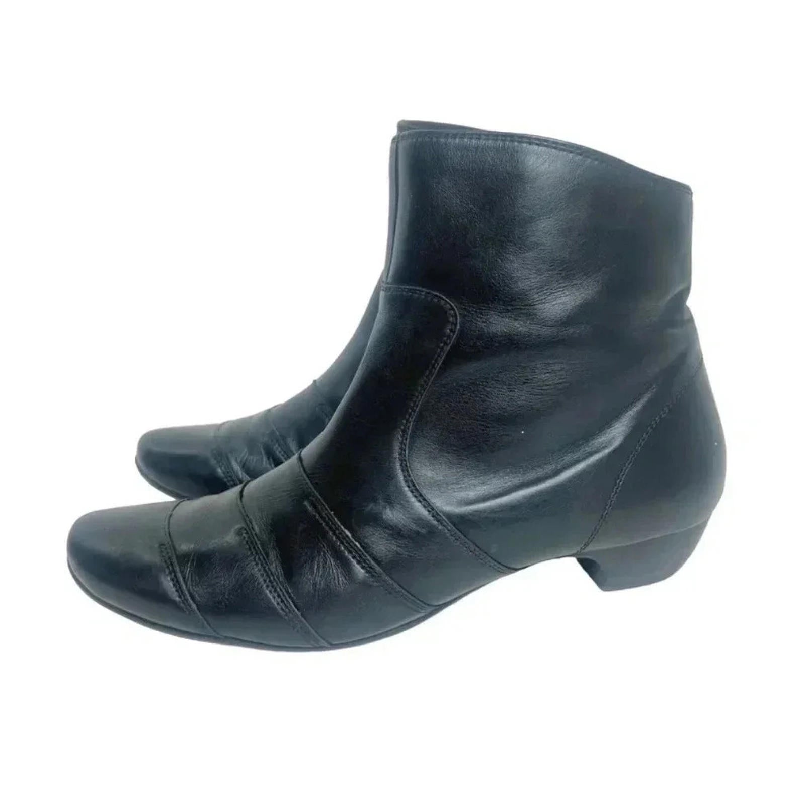Paul Green Munchen Black Leather Booties Women's Size 7.5 by Hot Girl Secondhand