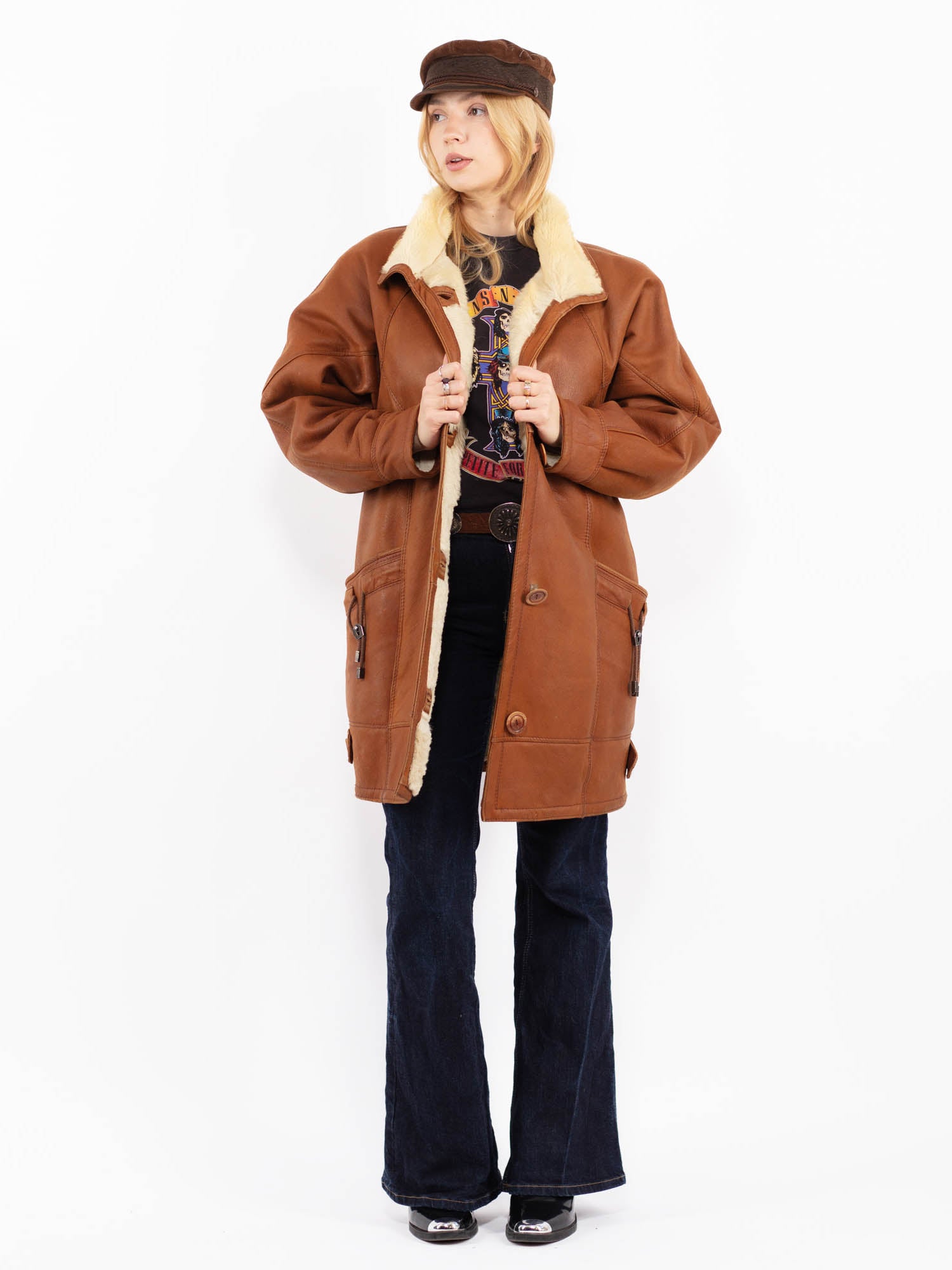 Vintage 80's Women Oversized Sheepskin Coat in Brown by Northern Grip