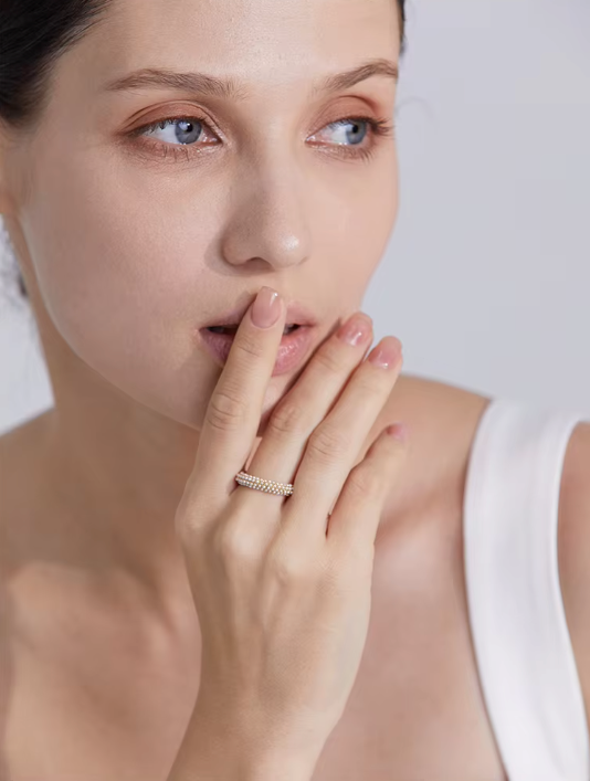 CAPRI PEARL RING IN GOLD - 3 SIZES AVAIL (WATERPROOF & 18K GOLD PLATED by RAËLIV